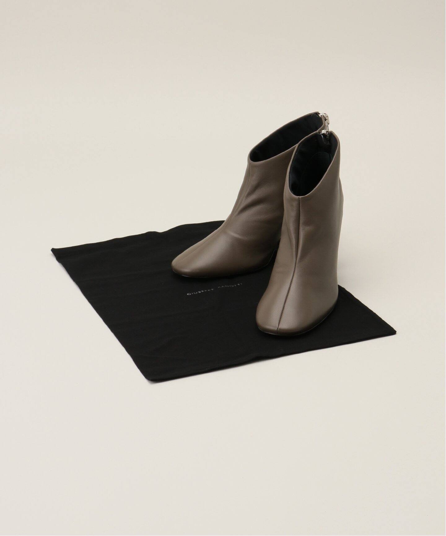 GIUSEPPE ZANOTTI ジュゼッペザノッティ ブーティ ショートブーツ