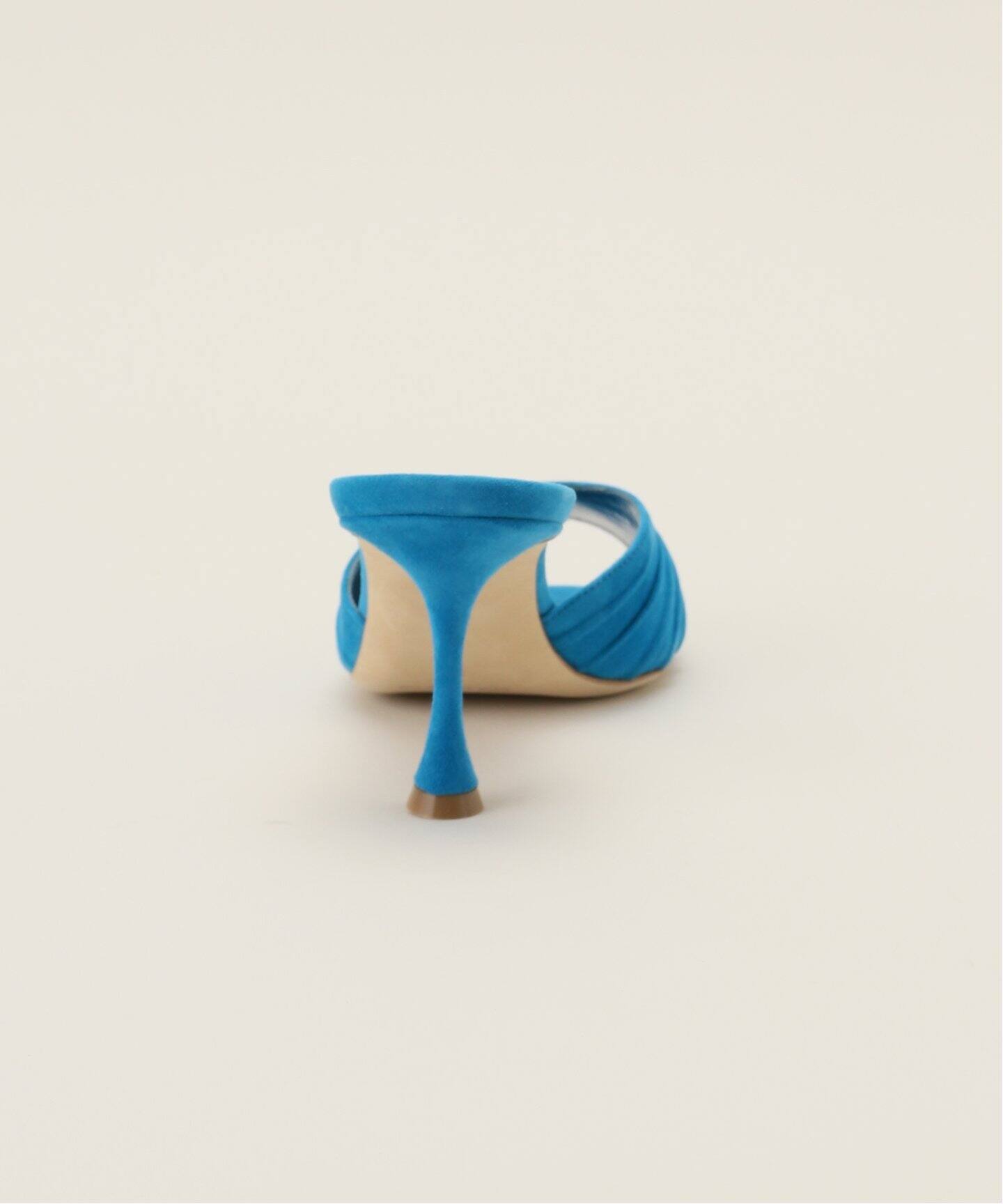 MANOLO BLAHNIK/マノロ ブラニク】 PIRUA 7cm Heel Sandal（サンダル  