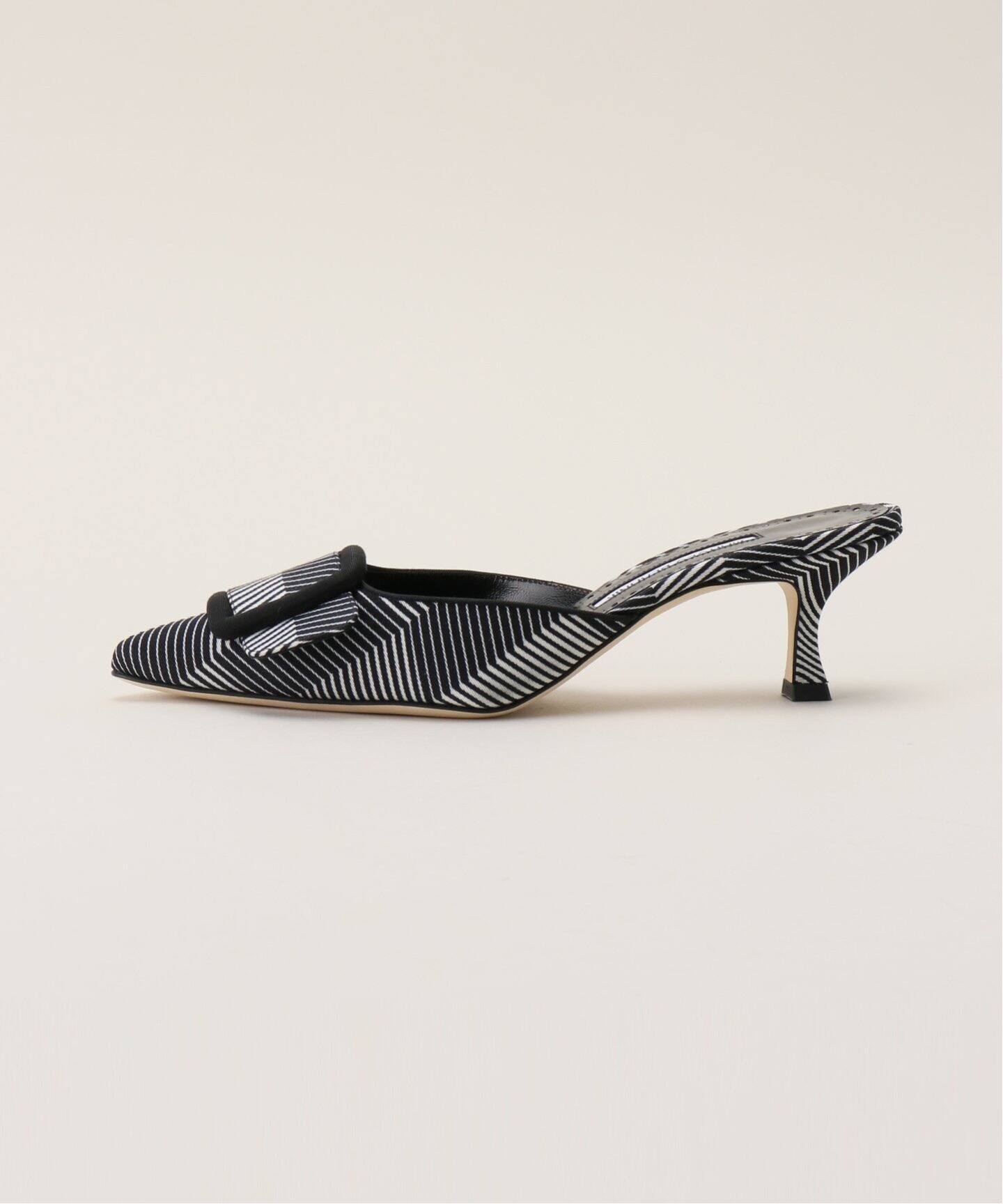 MANOLO BLAHNIK/マノロ ブラニク】 MAYSALEBI MULE（パンプス）｜L 