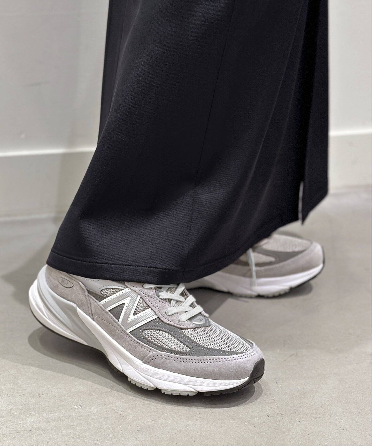 NEW BALANCE / ニューバランス】W990 V6(GRAY)（スニーカー）｜AP 
