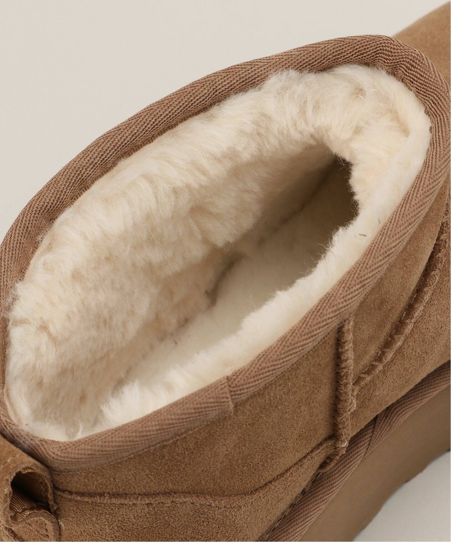 UGG/アグ】Classic Ultra Mini Platform（ブーティ・ショートブーツ 