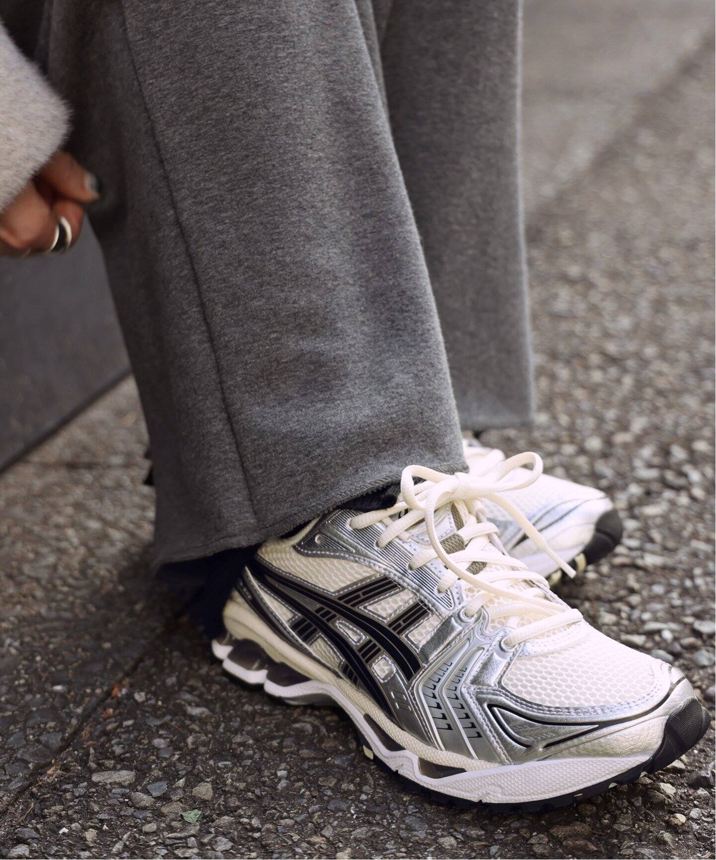 ASICS / アシックス】GEL-KAYANO 14(CREAM SILVER)（スニーカー）｜AP  