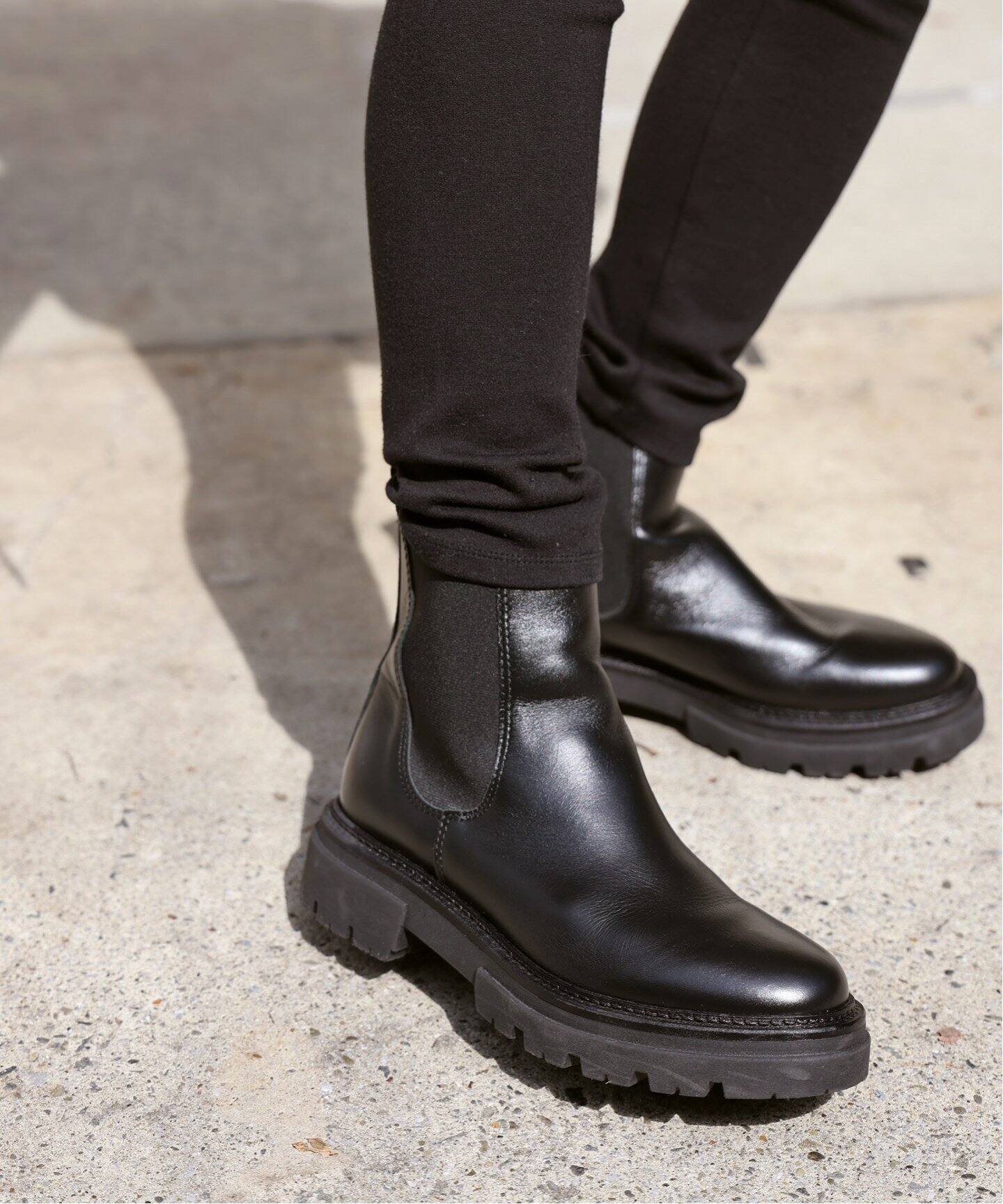 エネス ENESS ST-7927 (1) ブーツ レディース シューズ サイドゴア レザー ミドル丈 チェルシーブーツ 革靴 黒 Nappa Suede Chelsea Boots ブラック 22.5〜24.5cm