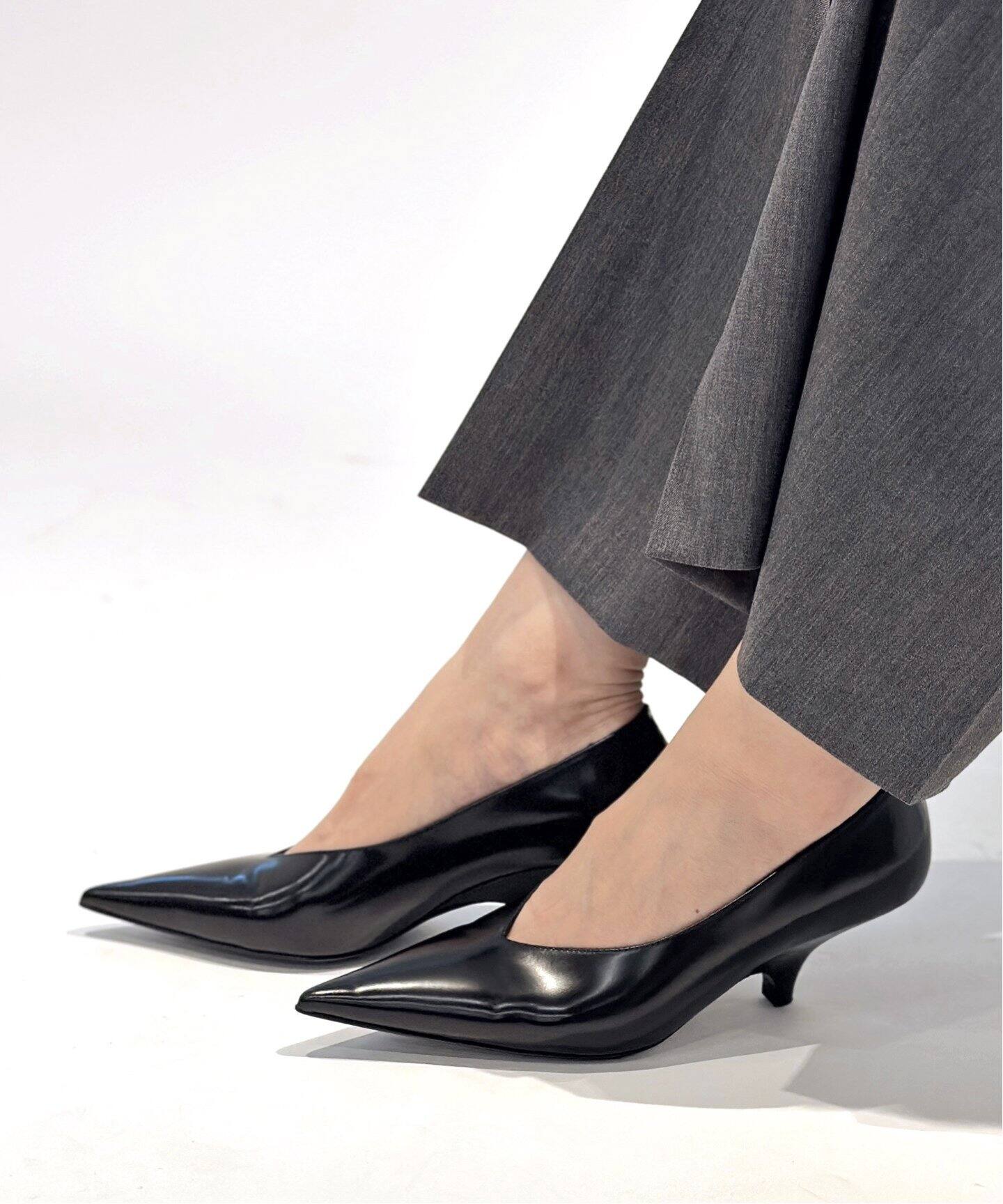 TOTEME/トーテム】THE WEDGE-HEEL PUMPS（パンプス）｜AP STUDIO 