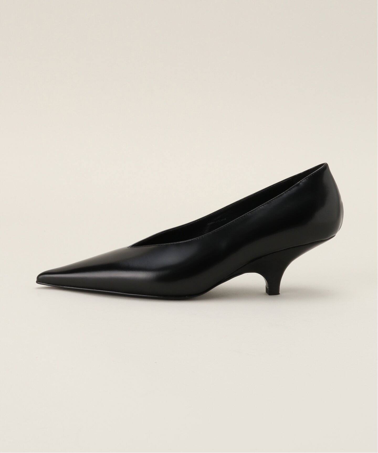 TOTEME/トーテム】THE WEDGE-HEEL PUMPS（パンプス）｜AP STUDIO 