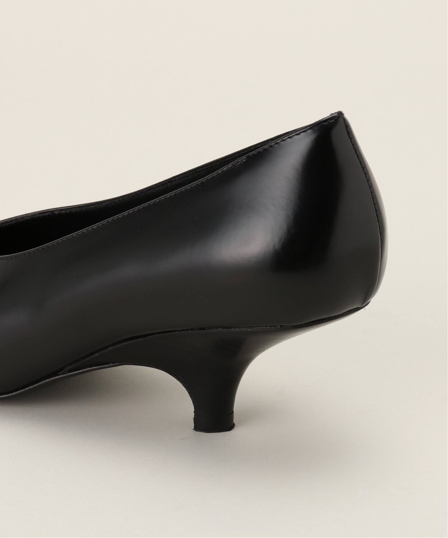 TOTEME/トーテム】THE WEDGE-HEEL PUMPS（パンプス）｜AP STUDIO 