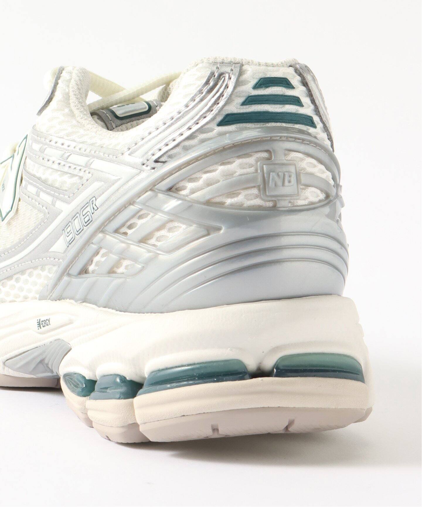 WEB限定》【New Balance / ニューバランス】M1906R EE
