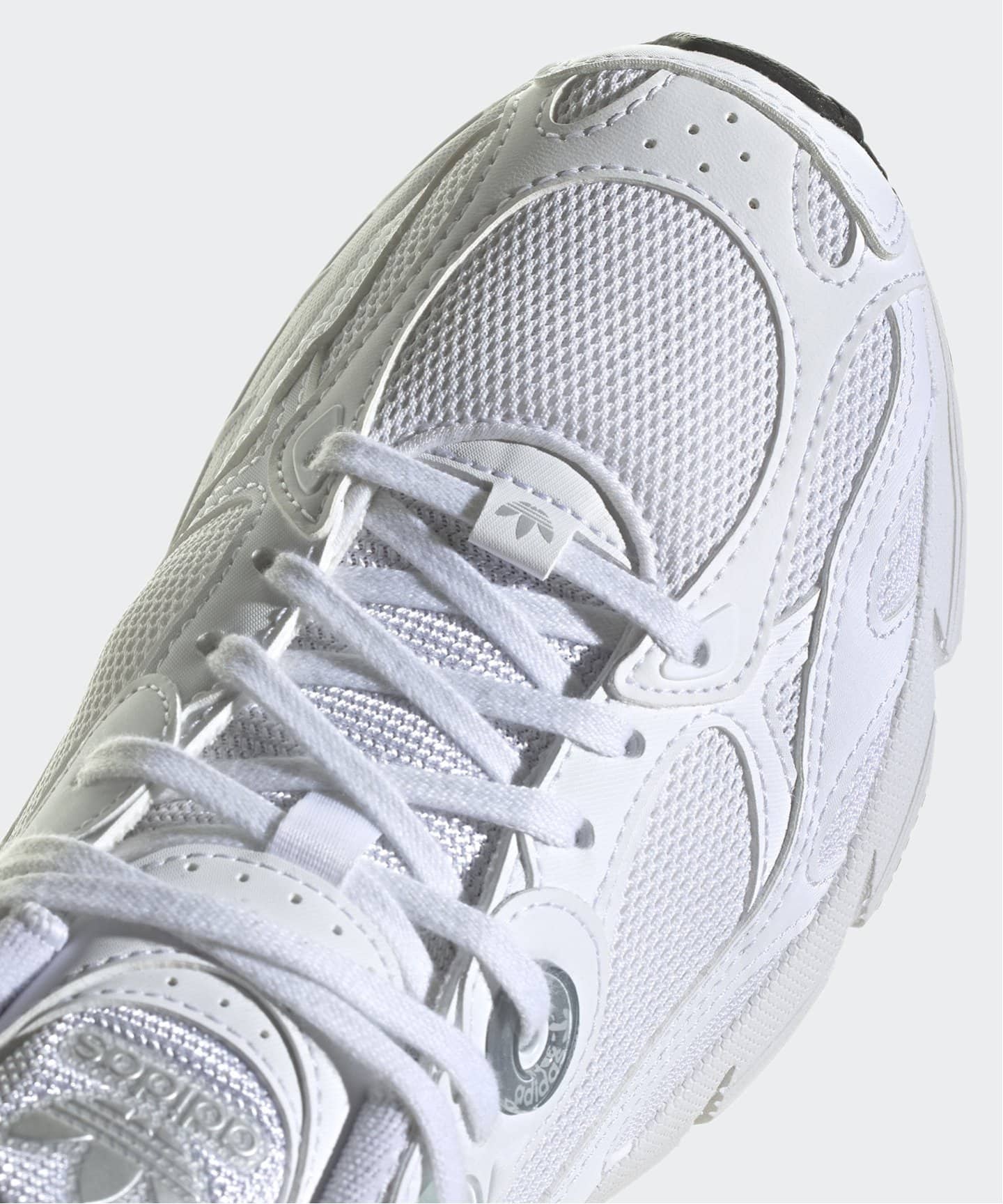 adidas Originals】adidas ASTIR W(スニーカー)｜シューズ｜emmi