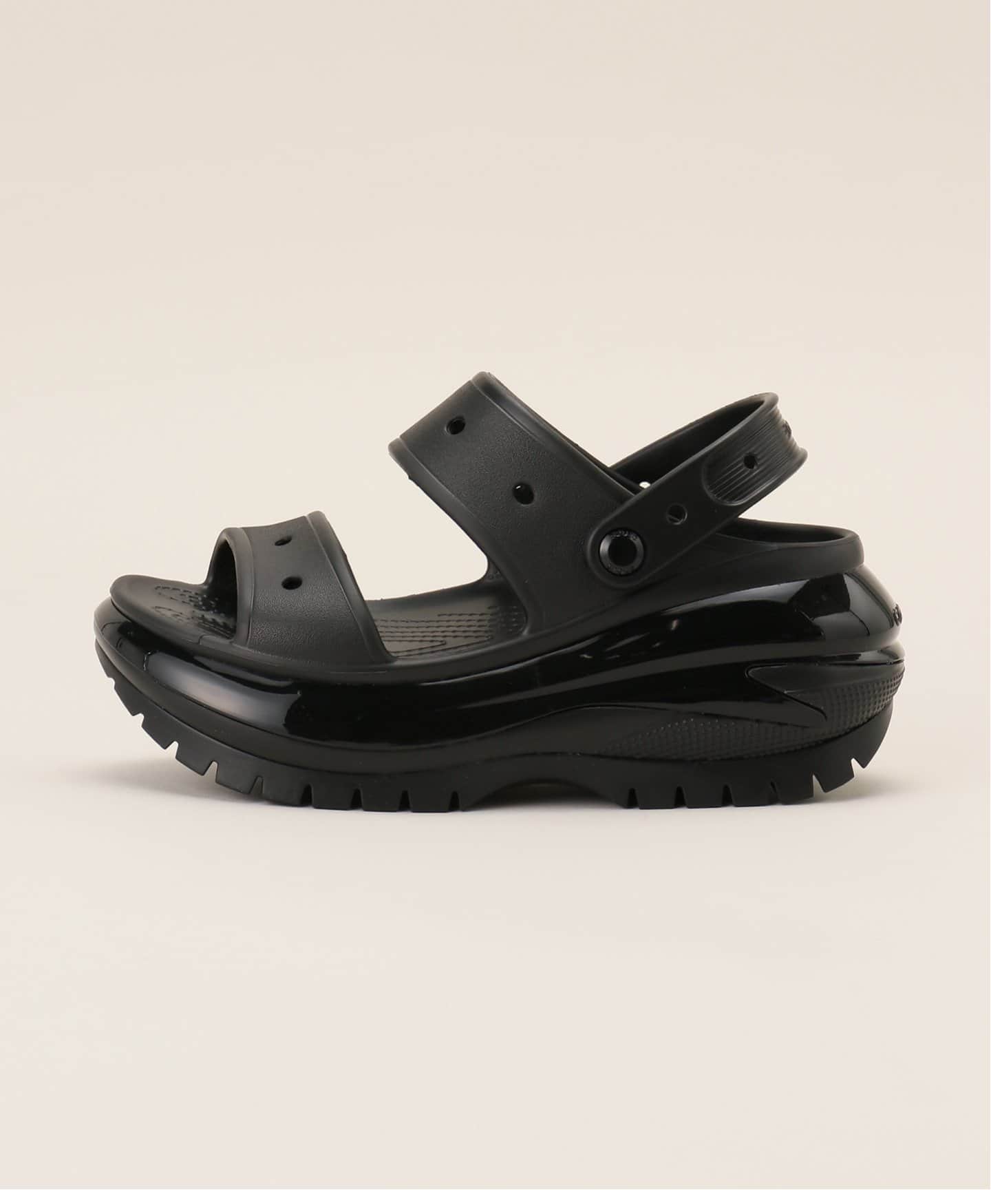 Crocs/クロックス】 MEGA CRUSH SANDAL（サンダル）｜JOINT