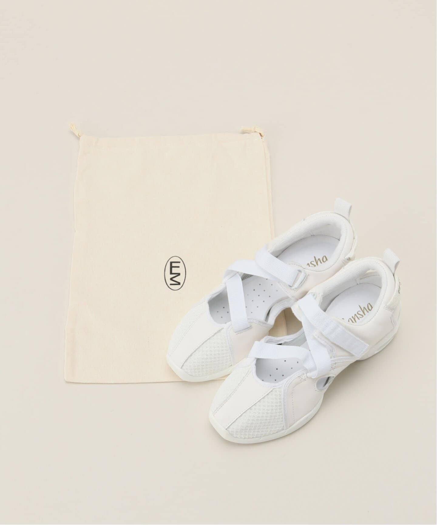 Foundry Mews/ファウンドリー ミューズ】white canvas shoes（その他 