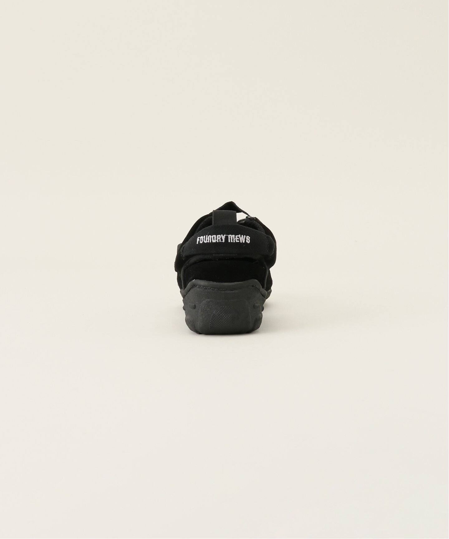 Foundry Mews/ファウンドリー ミューズ】別注 canvas shoes silver 
