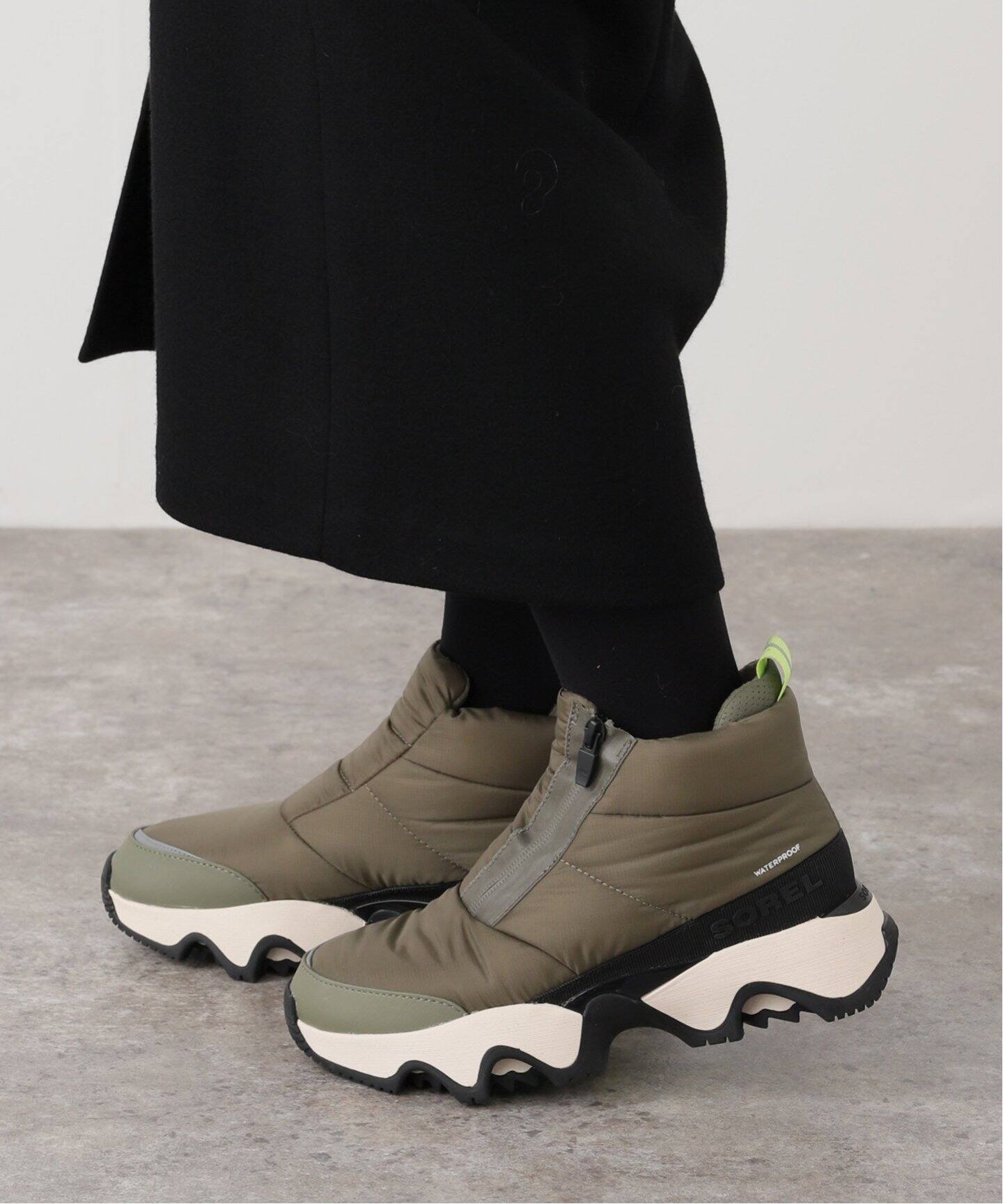 SOREL/ソレル キネティックインパクトパフィージップ（ブーティ 