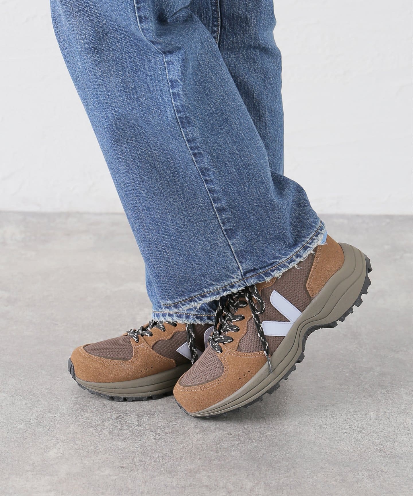 【送料&関税込】Veja venutri Ii Sneakers 24630098_55415280_1000.jpg