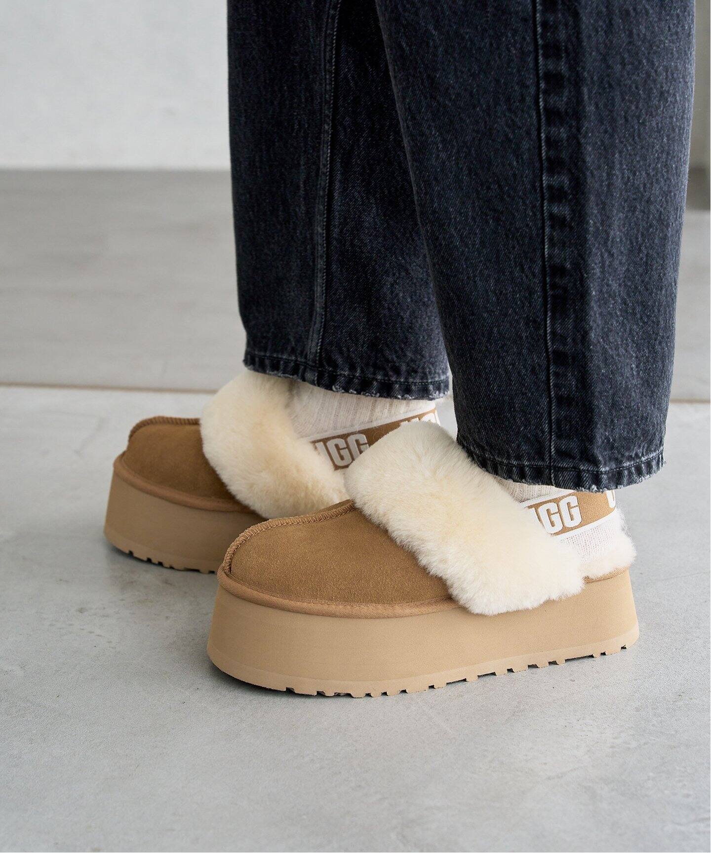 UGG/アグ W FUNKETTE（サンダル）｜LE TALON（ル タロン）の通販  