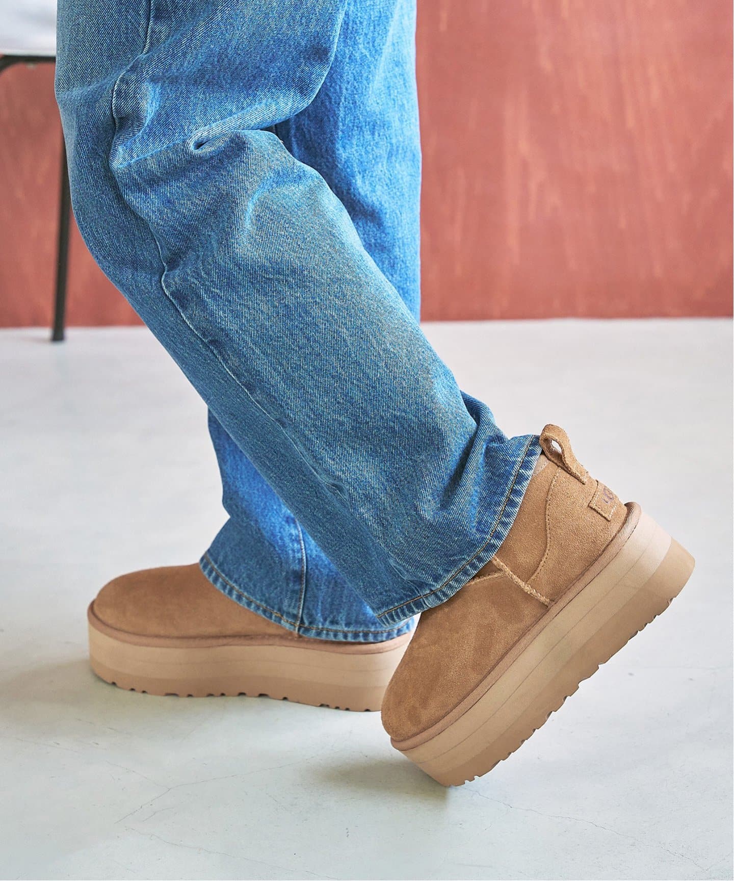 UGG(アグ)】W CLASSIC ULTRA MINI PLATFORM 【公式通販】