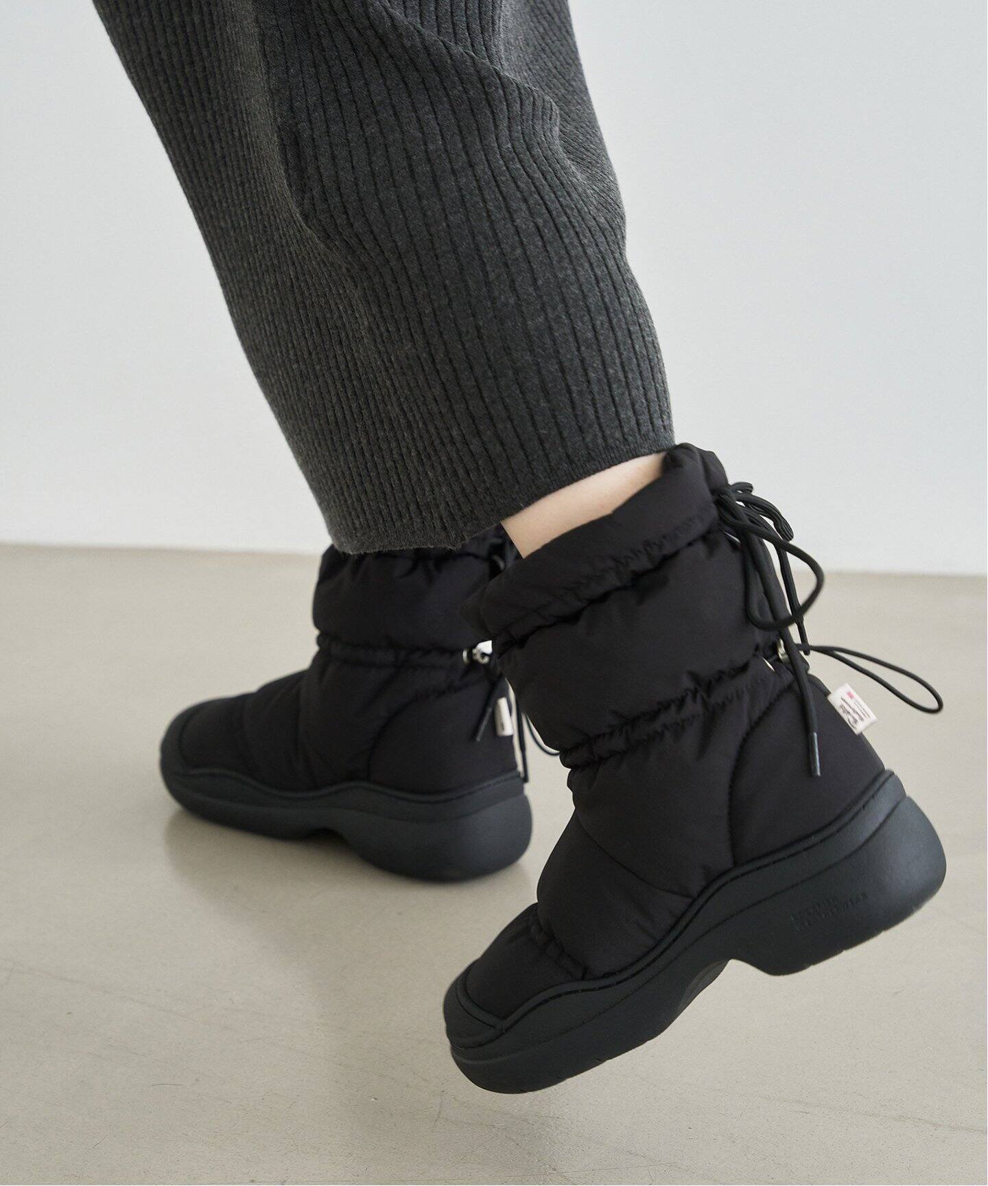 極美品 MARK & LONA ストレッチ ジップ フーディ パーカー 44 