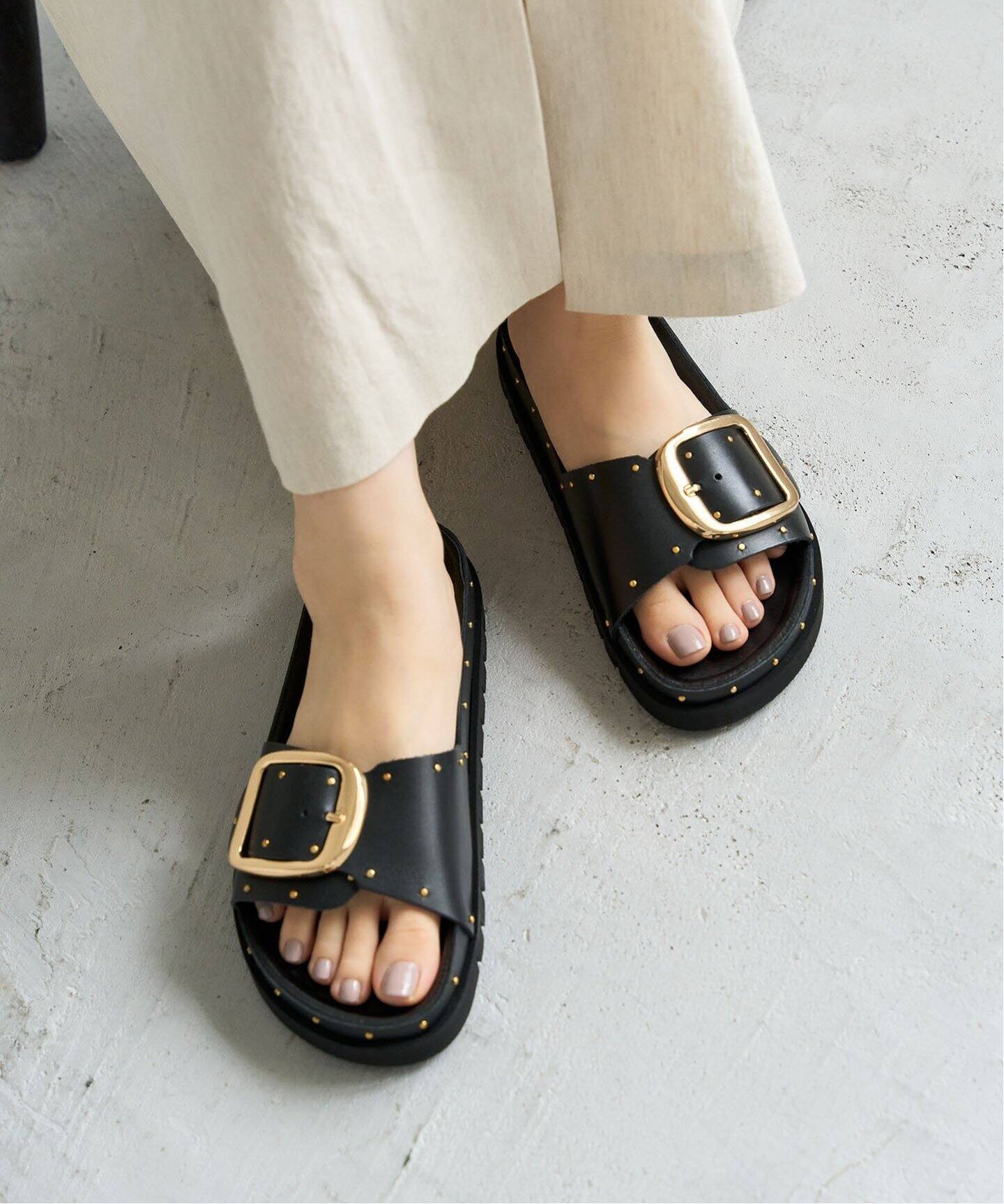&other step/アンドアザーステップ スライドスタッズサンダル 