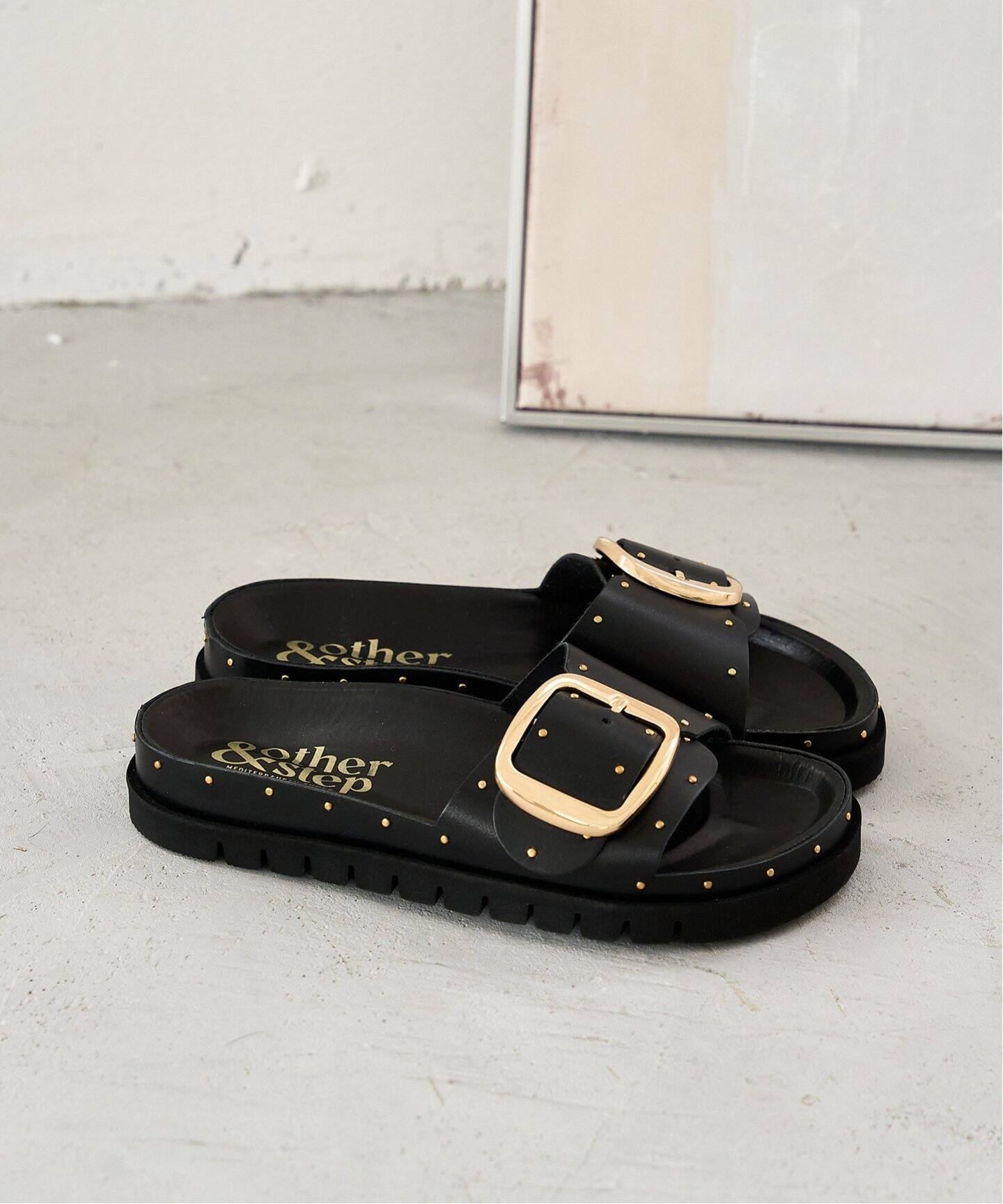 &other step/アンドアザーステップ スライドスタッズサンダル 