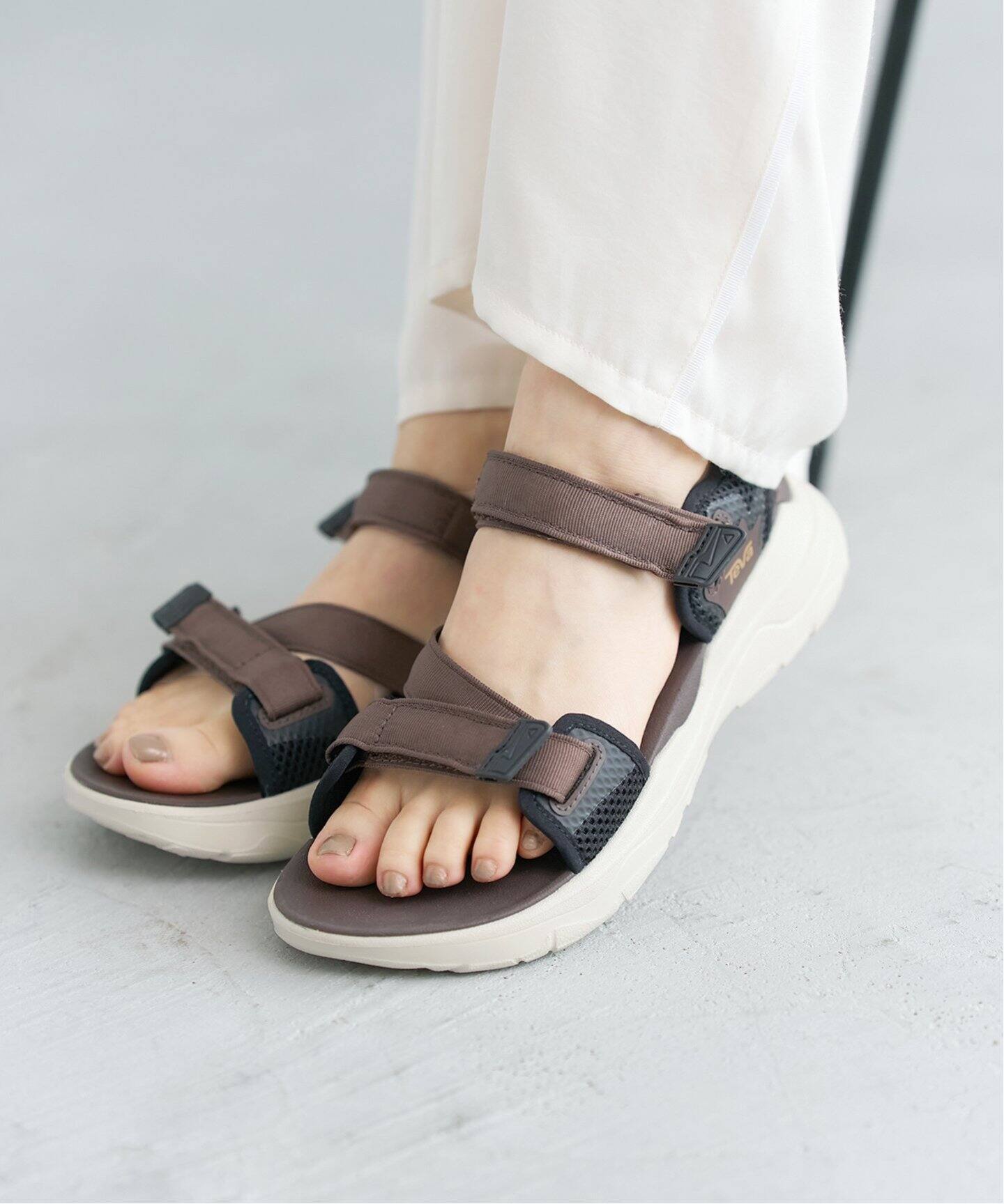 Teva/テバ 別注 ZYMIC サンダル（サンダル）｜IENA（イエナ）の通販 