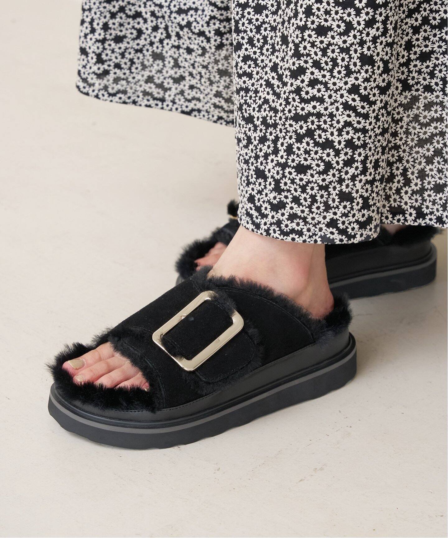 MOHI/モヒ ファーサンダル（サンダル）｜IENA（イエナ）の通販  