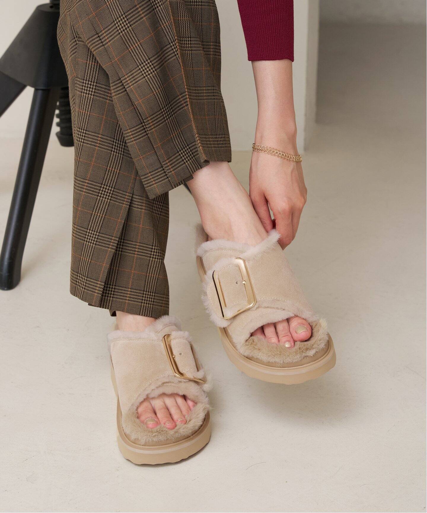 MOHI/モヒ ファーサンダル（サンダル）｜IENA（イエナ）の通販  