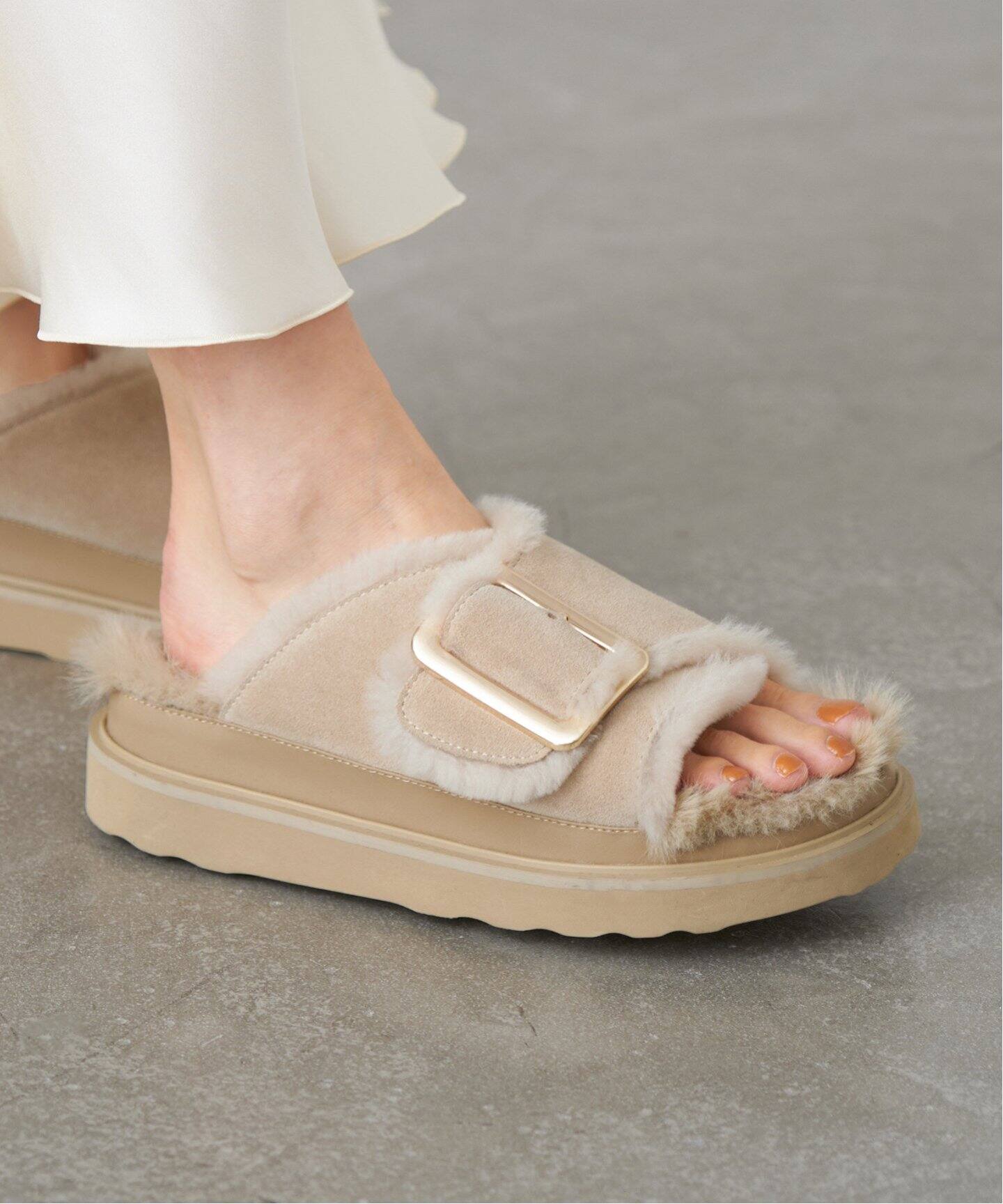 MOHI/モヒ ファーサンダル（サンダル）｜IENA（イエナ）の通販  