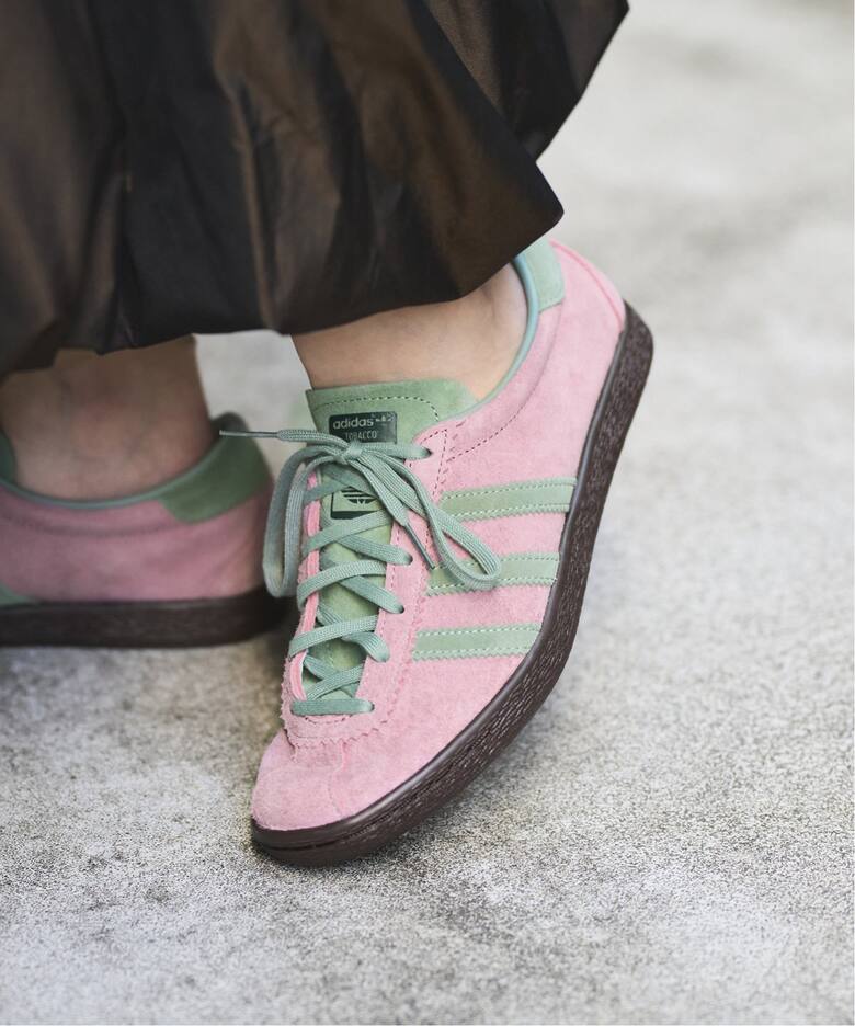 22AW Sacai 川口春奈 着用 sacai 据わる プリーツ パイピング スカート 