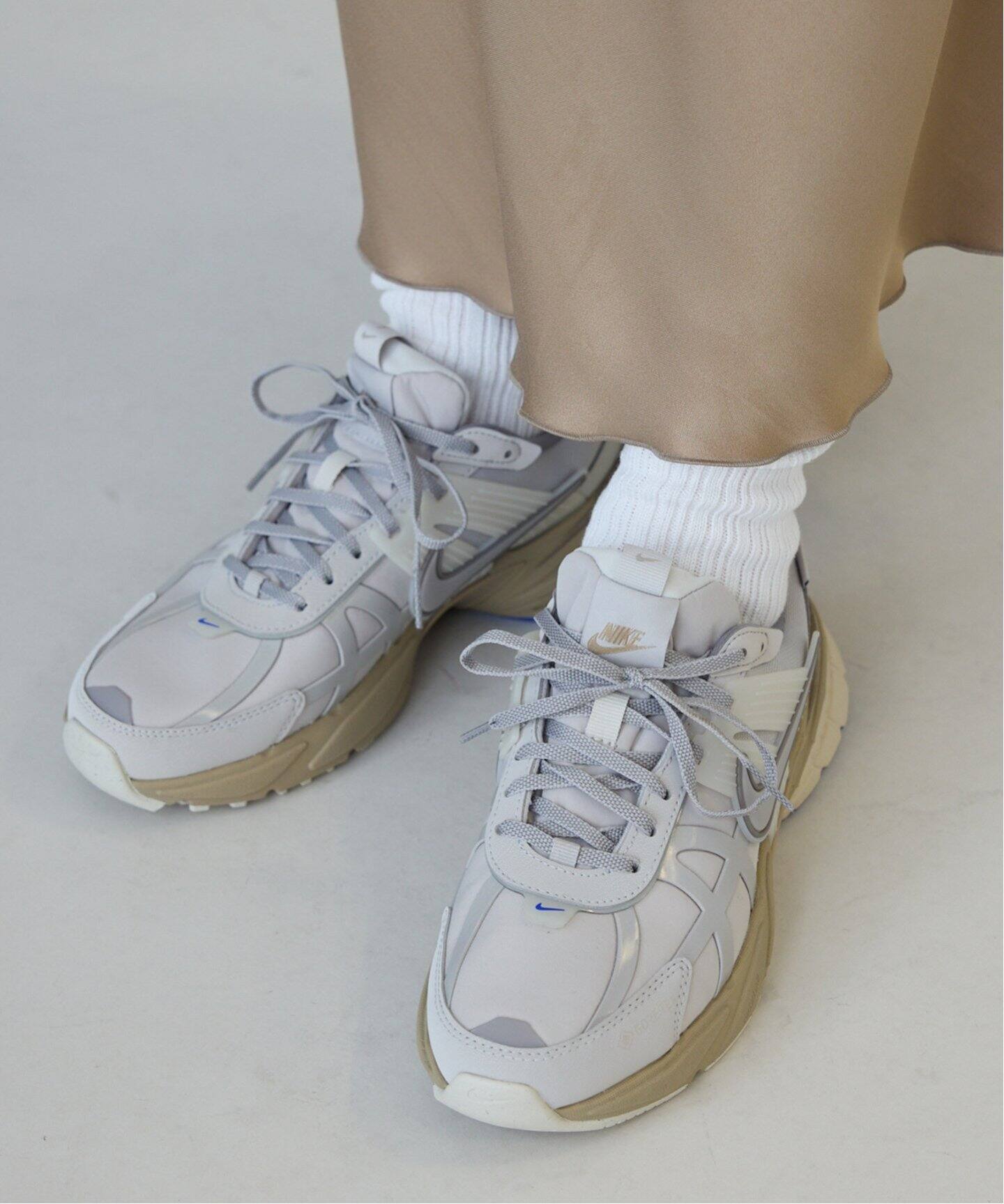 NIKE/ナイキ ウィメンズ V2Kラン ゴアテックス FZ2622-002（スニーカー 