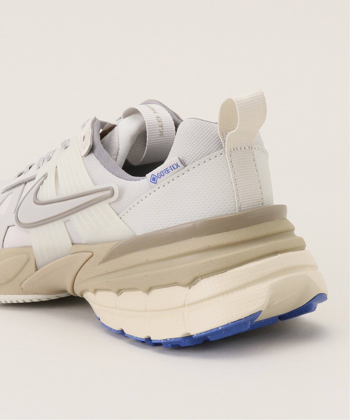 NIKE/ナイキ ウィメンズ V2Kラン ゴアテックス FZ2622-002（スニーカー 