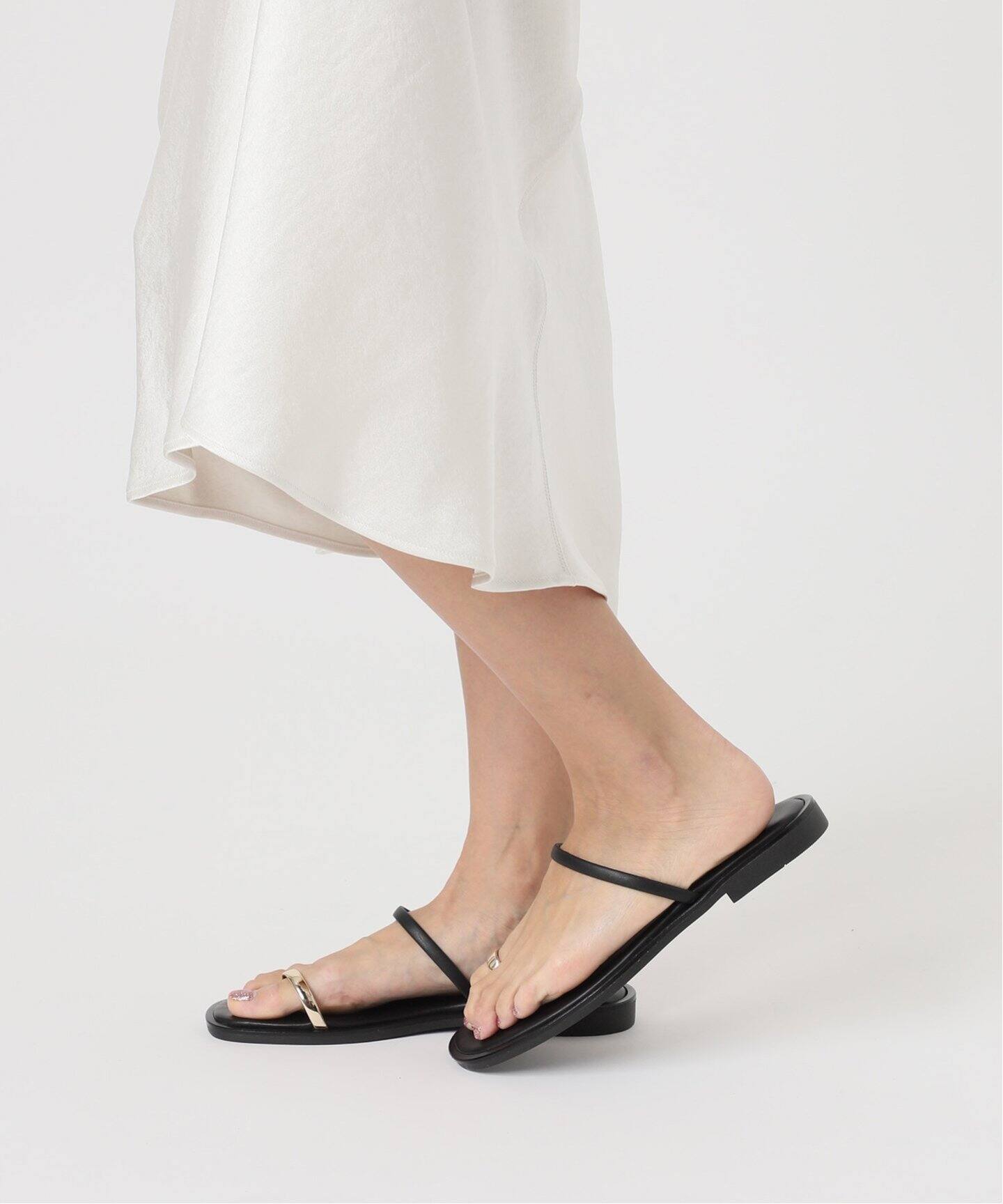 NICOLAS LAINAS フラットサンダル C-313-LT（サンダル）｜IENA  