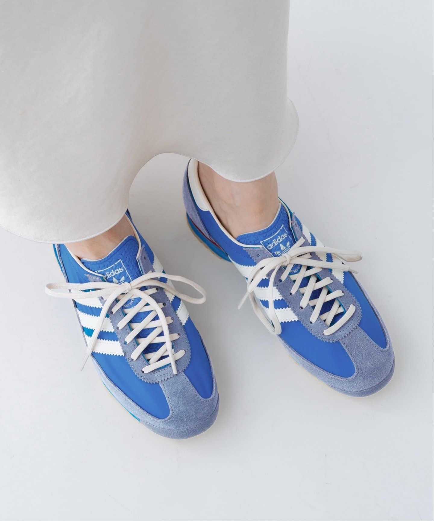 rinaです（青色） adidas originals/アディダス オリジナルス SL 72 OG W JS0254/ 255