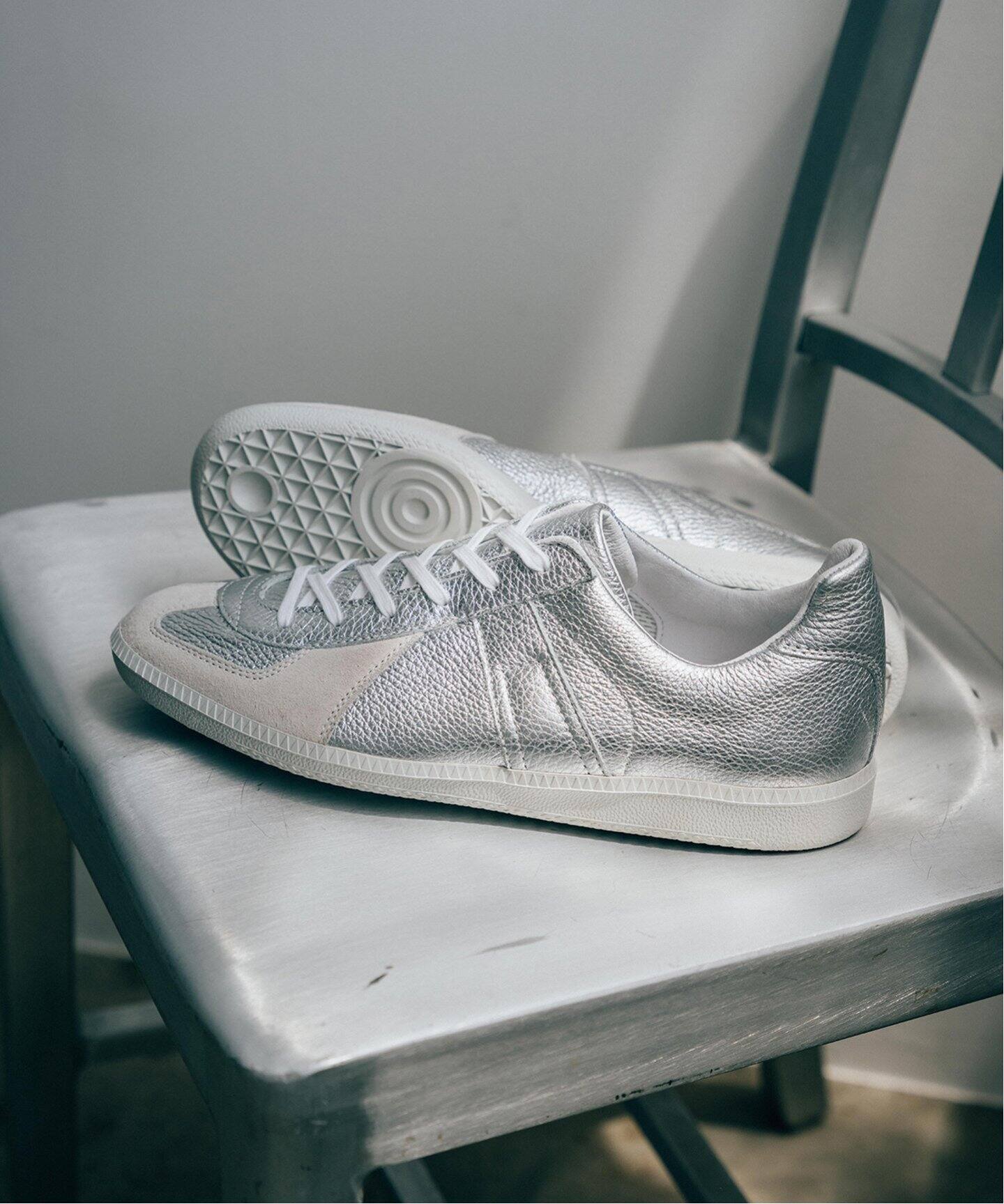 REPRODUCTION OF FOUND EDIFICE/IENA 別注 GERMAN TRAINER