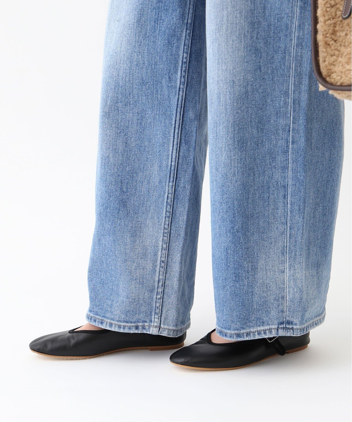 bonitas/ボニータス レザーフラットシューズ（フラットシューズ