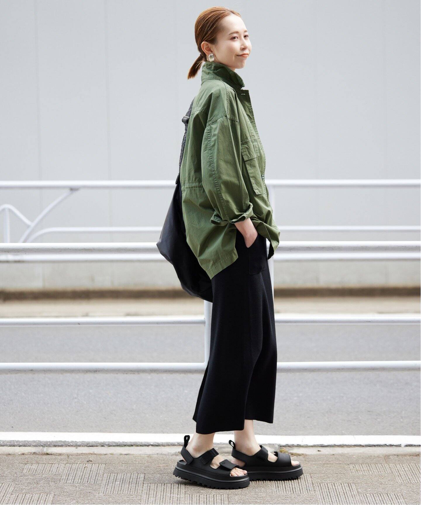 新品 UGG アグ ムートン 濁 イヤーマフ ブラック 黒