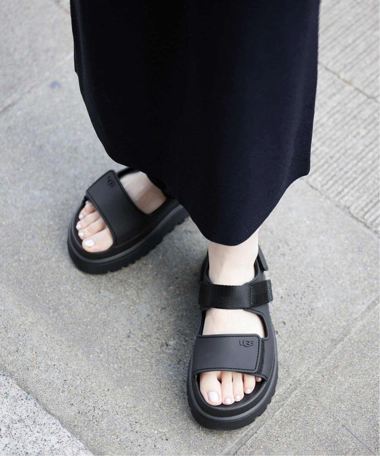 WEB限定/追加2》 UGG/アグ GoldenGlow Sandal 1152685-BLK/BRWN  