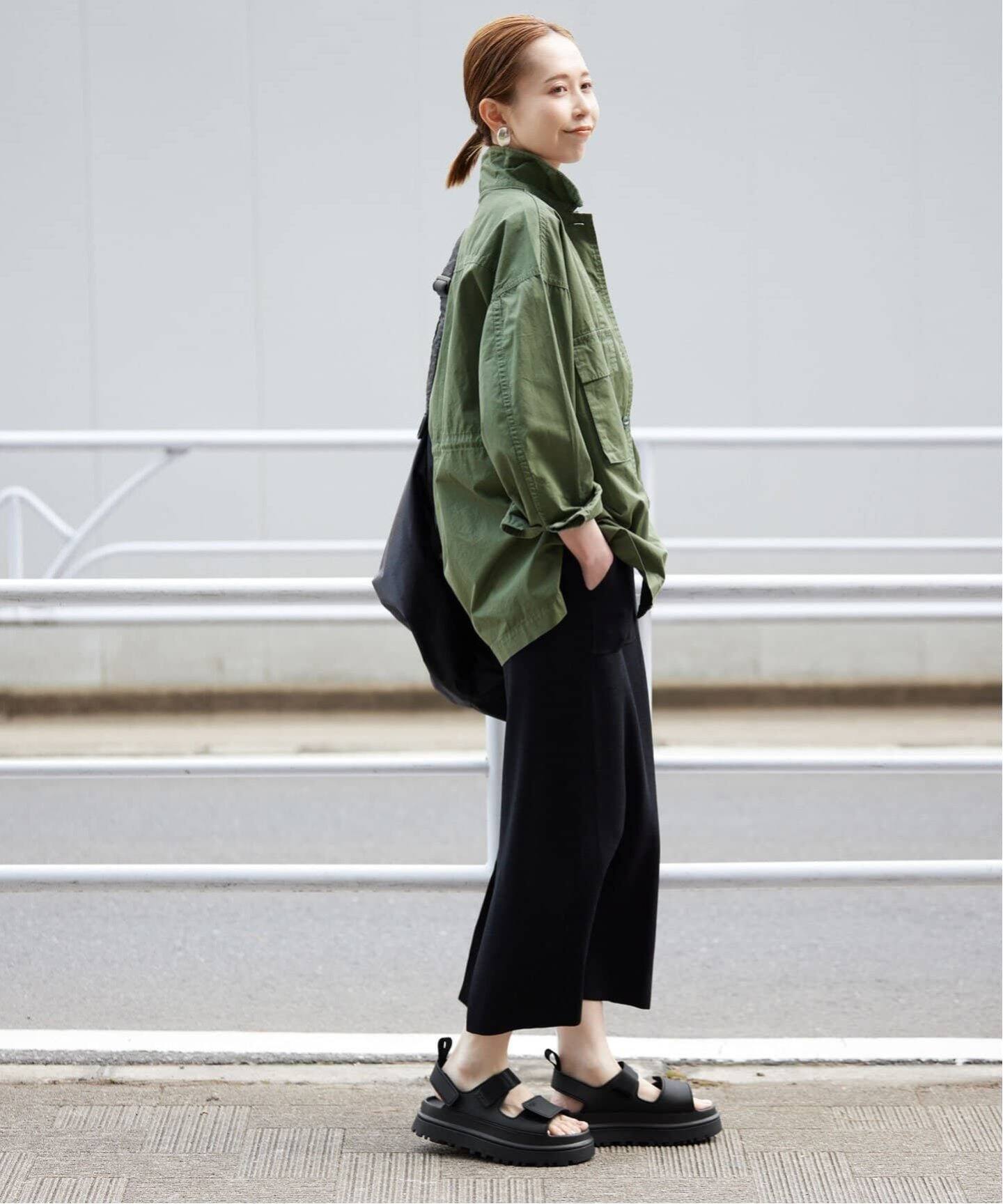 WEB限定/追加2》 UGG/アグ GoldenGlow Sandal 1152685-BLK/BRWN  