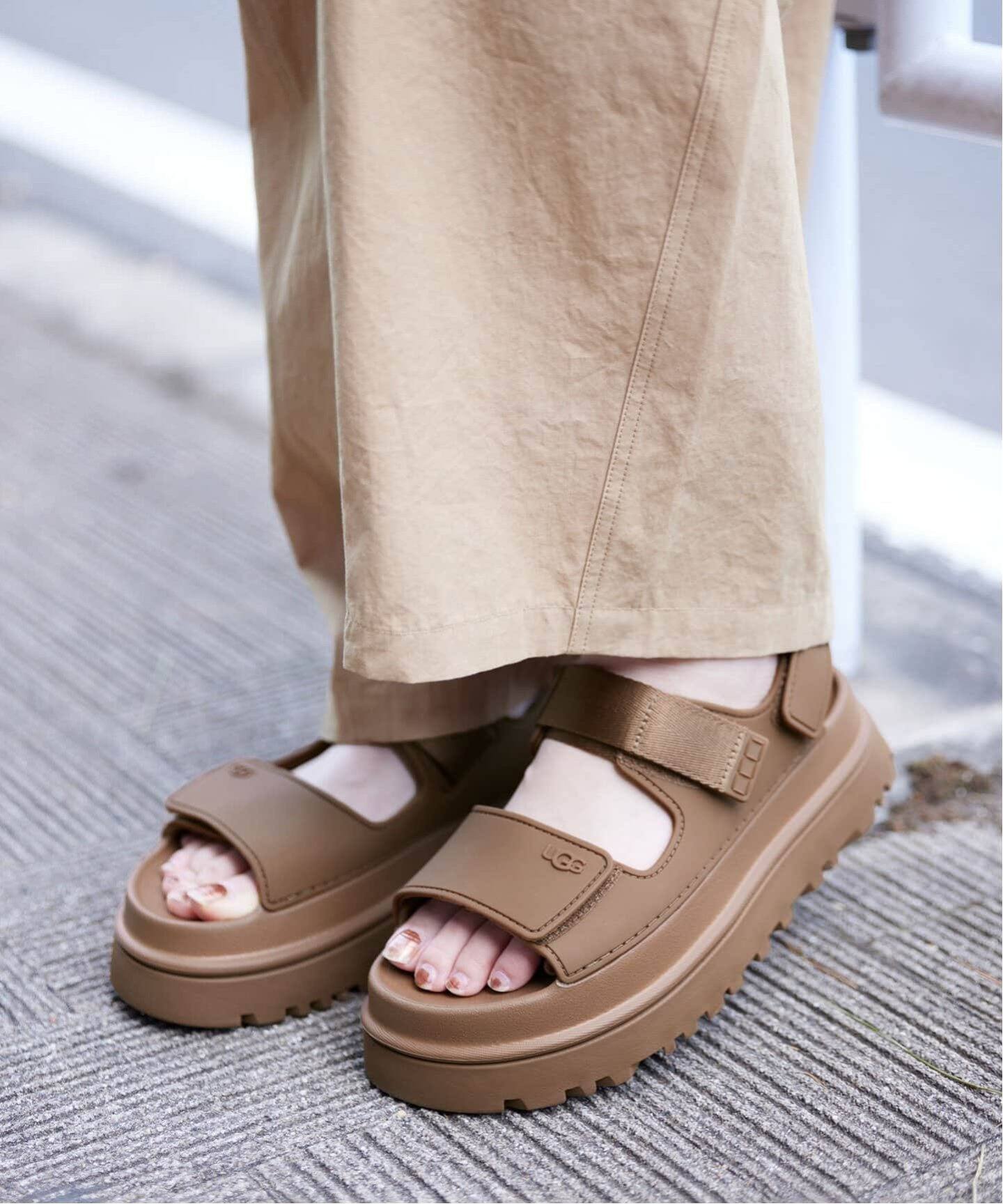 WEB限定/追加2》 UGG/アグ GoldenGlow Sandal 1152685-BLK/BRWN 