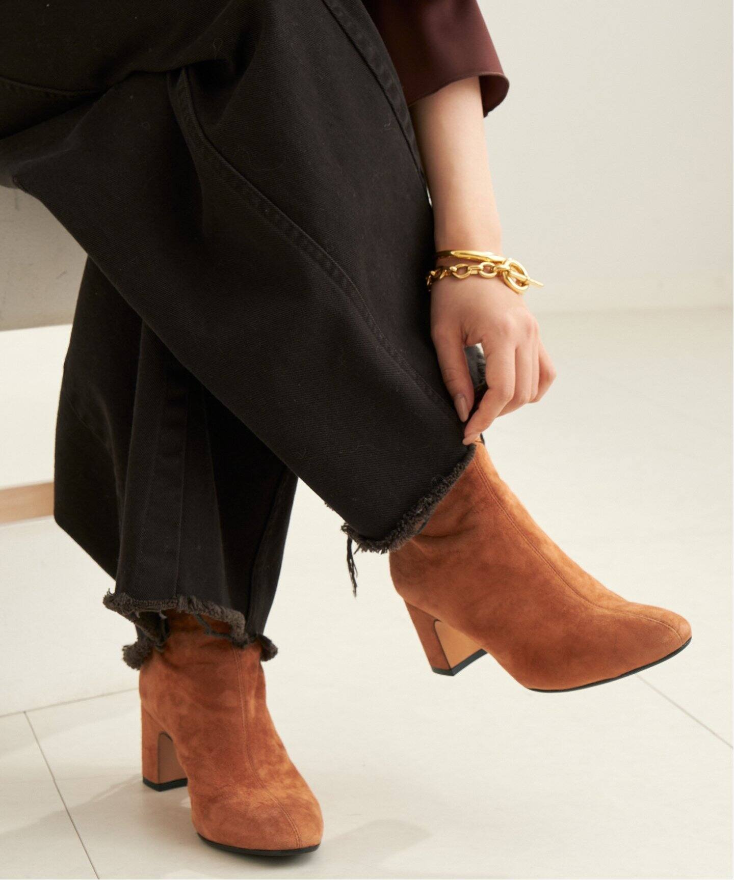 FABIO RUSCONI/ファビオルスコーニ SUEDE SHORT ブーツ（ブーティ  