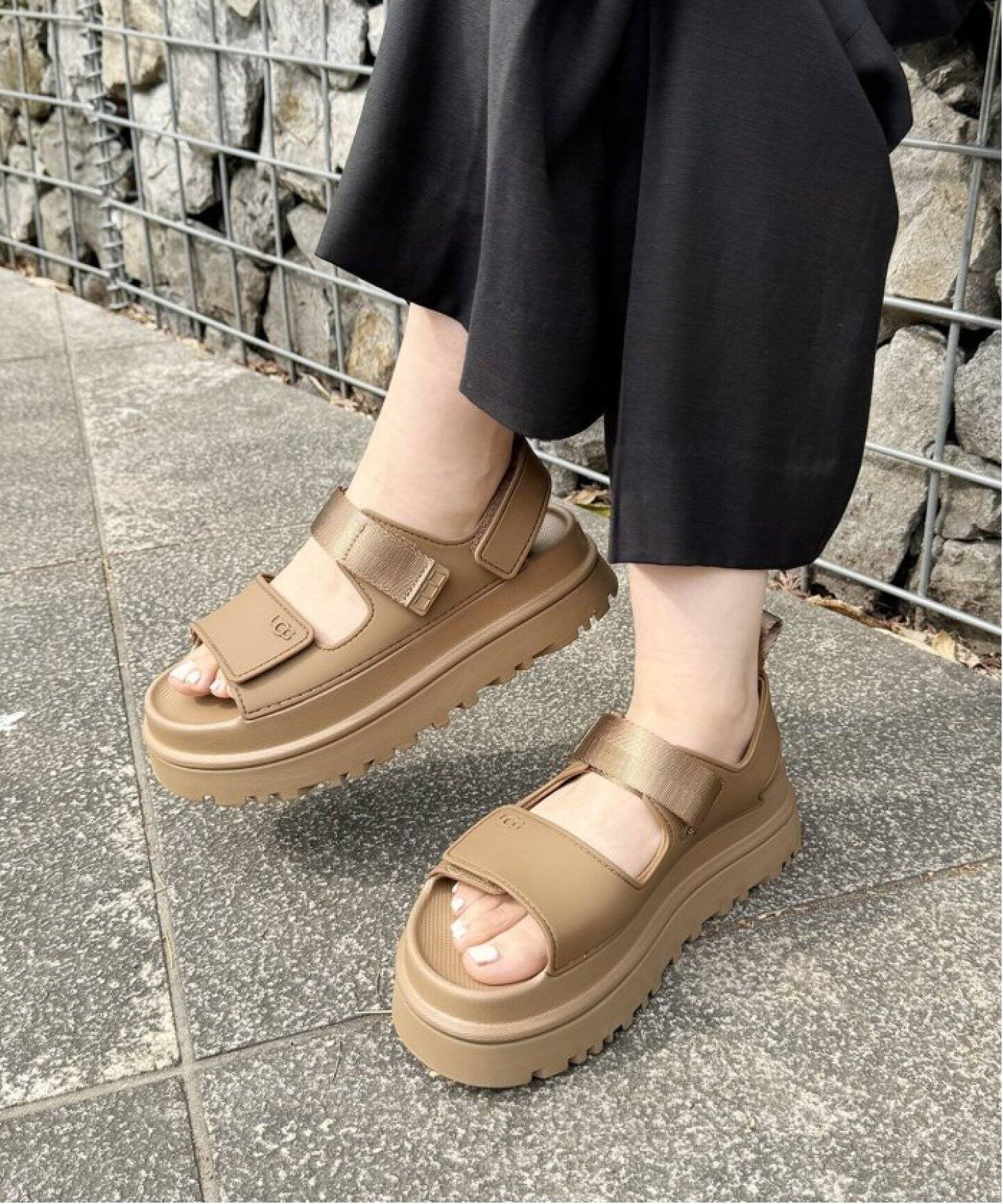 WEB限定追加》UGG/アグ THE GOLDEN GLOW サンダル（サンダル）｜Plage  