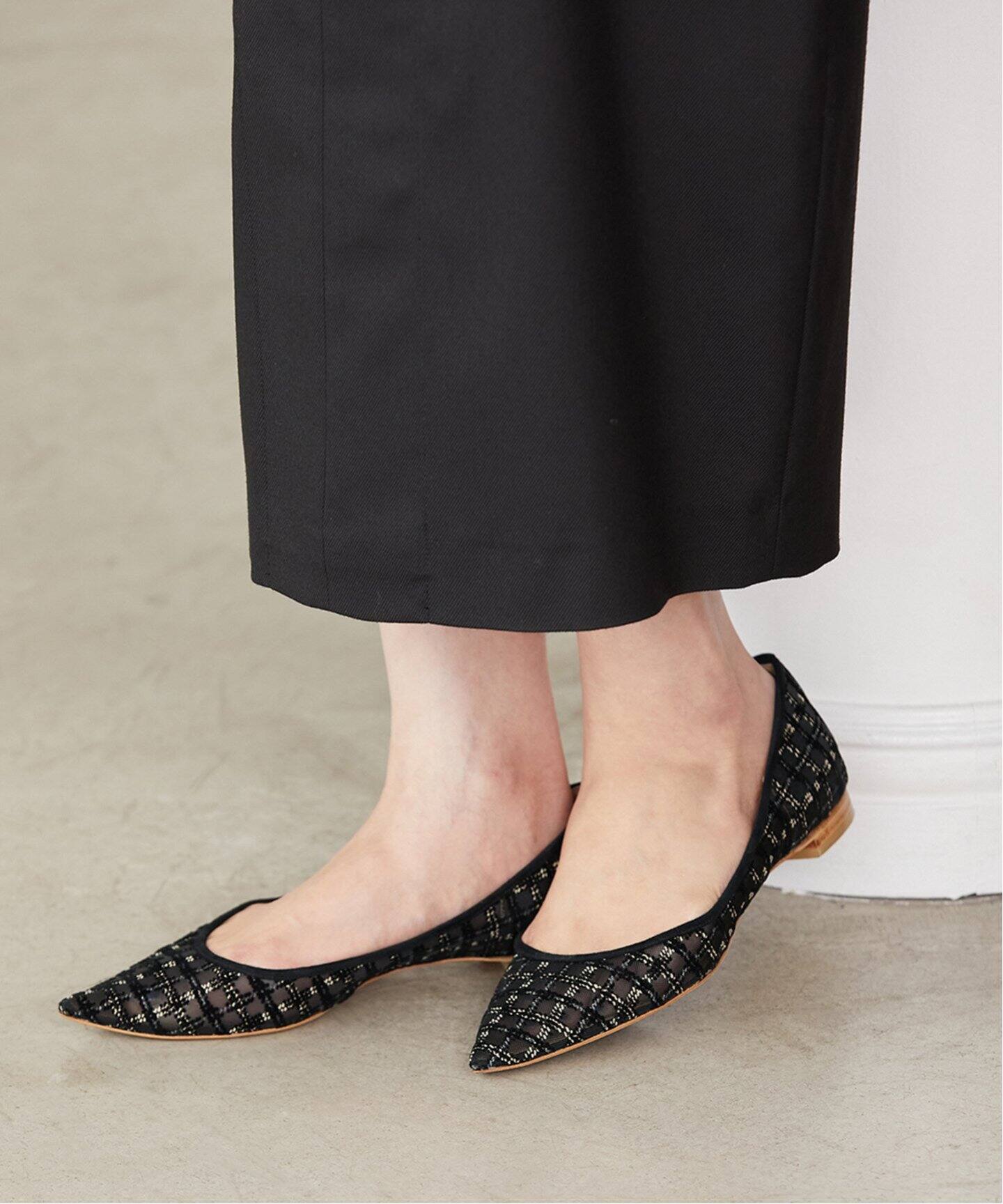 LAURENCE/ロランス】FLAT POINTED TULLE パンプス（パンプス  