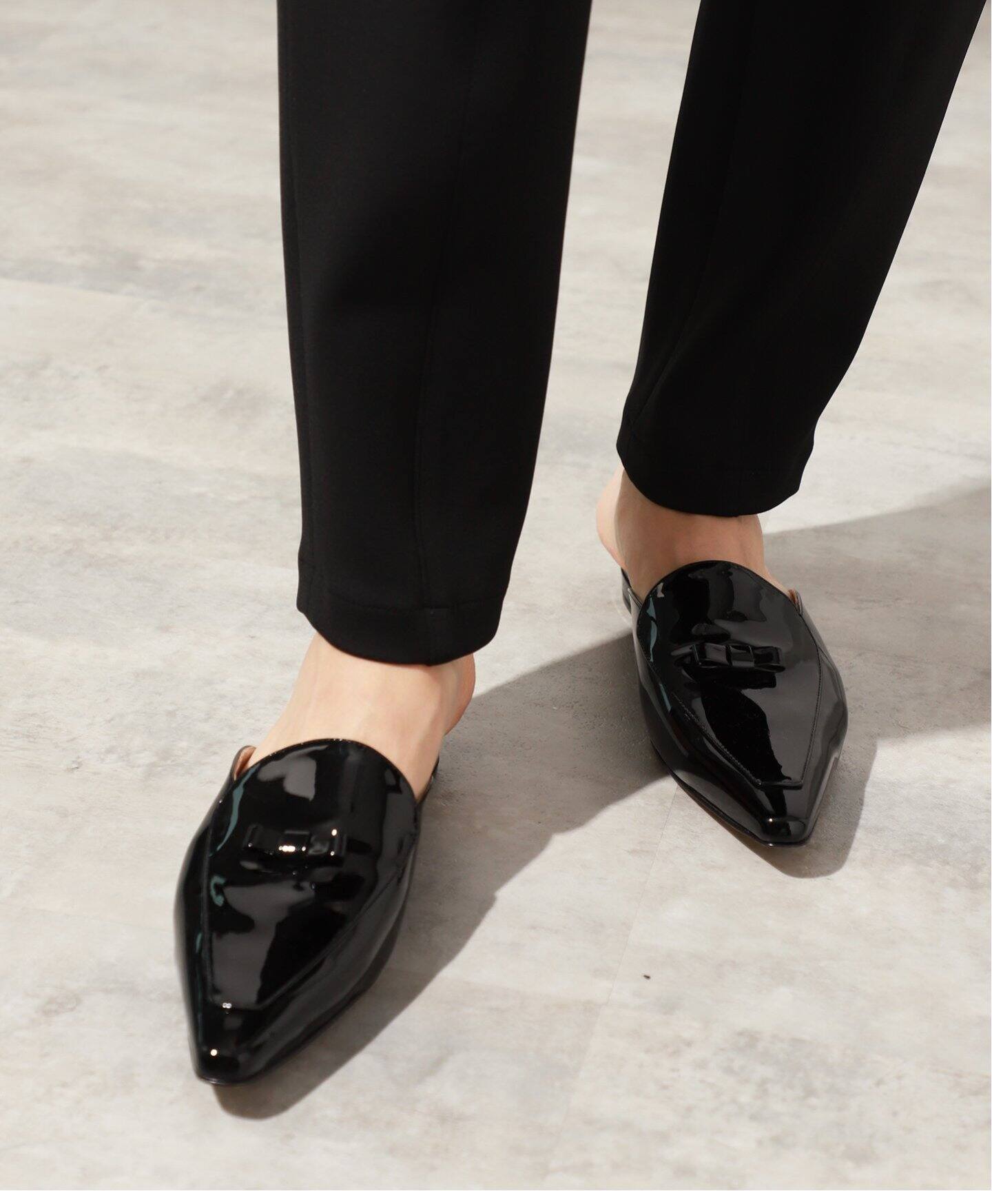 NEBULONI E. （ネブローニ）Pink Ribbon Patent ミュール 0341143202  