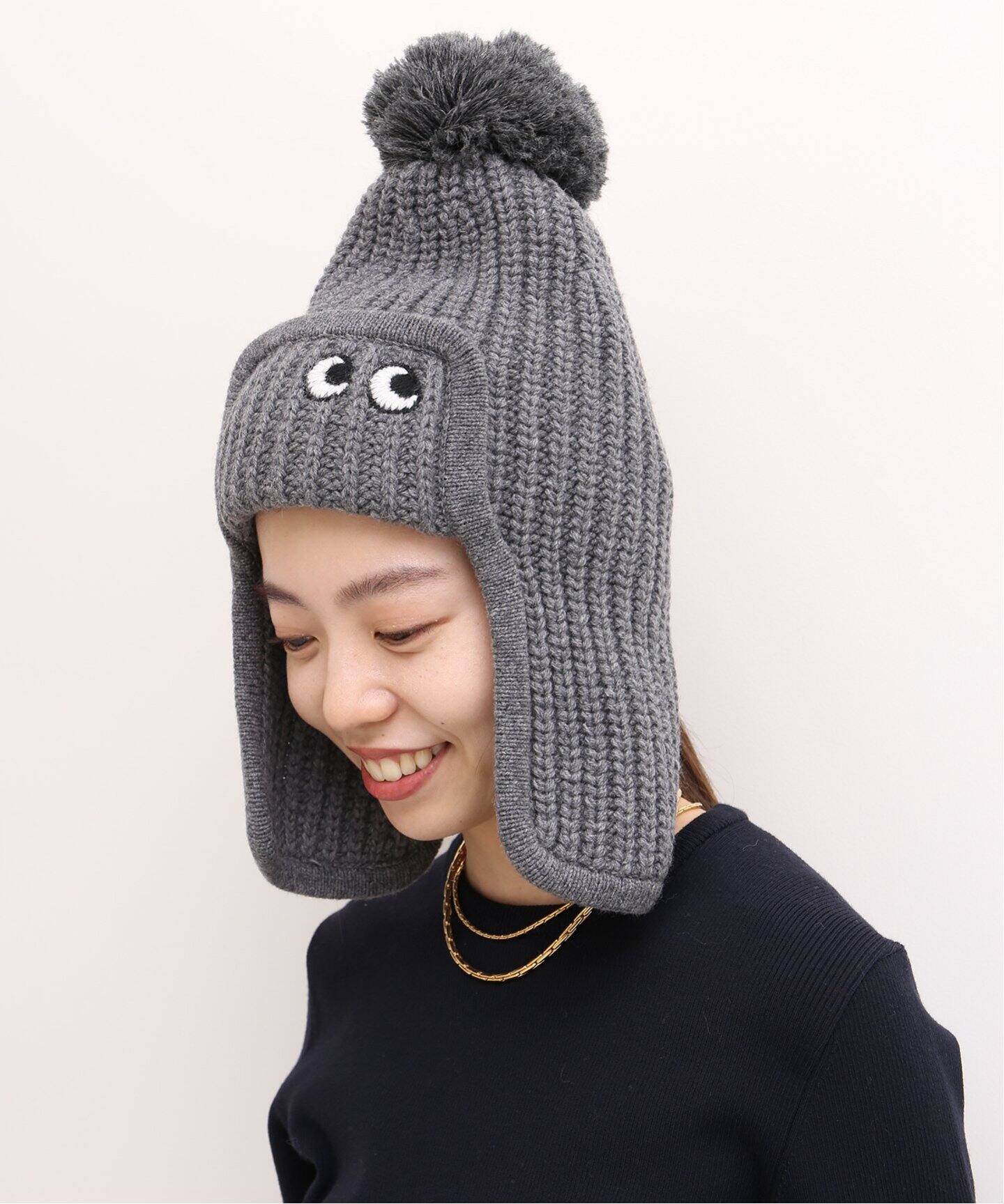 ANYA HINDMARCH/アニヤ ハインドマーチ】HAT EYES（ニットキャップ 