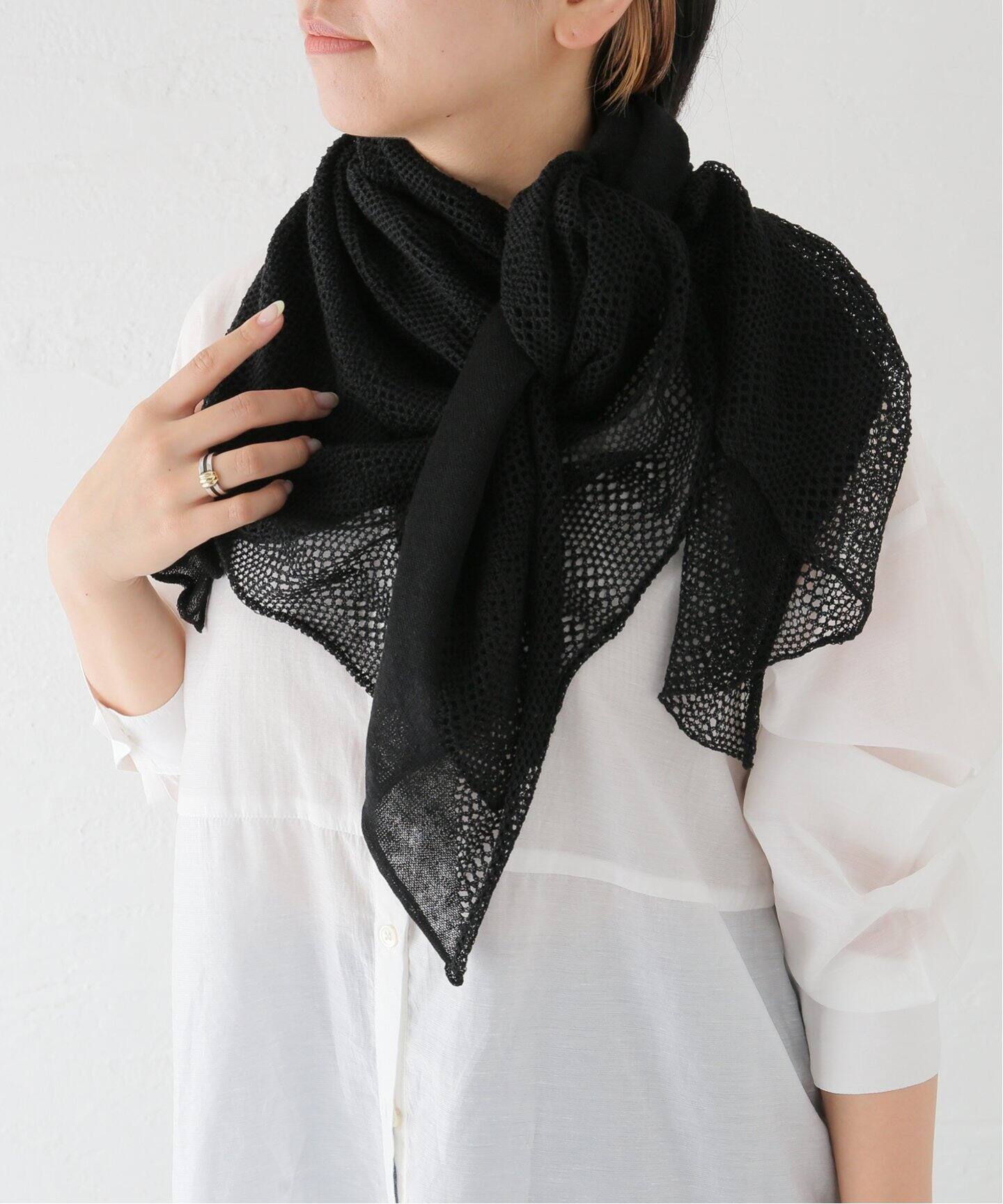 THROW / スロー Linen Cross Mesh Scarf TH241-S10K（スカーフ