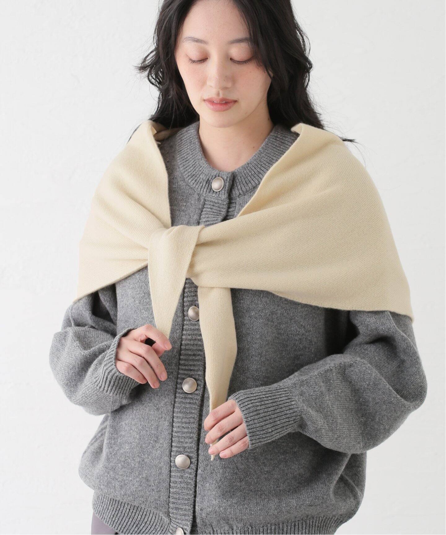 ASAUCE MELER/アソースメレ シームレス トライアングル カシミヤニット  