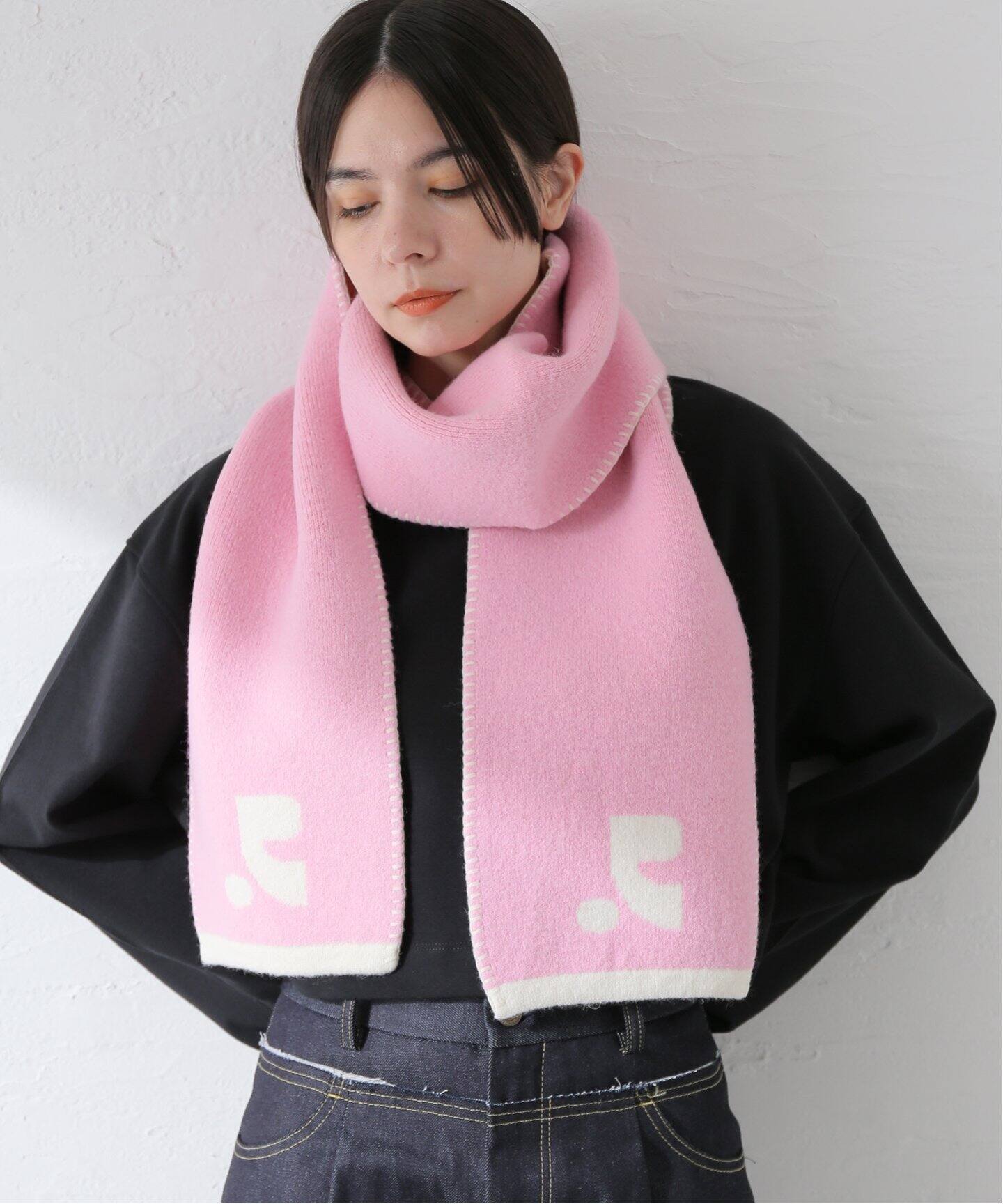 Rest&Recreation/レストアンドレクリエーション LOGO REVERSIBLE