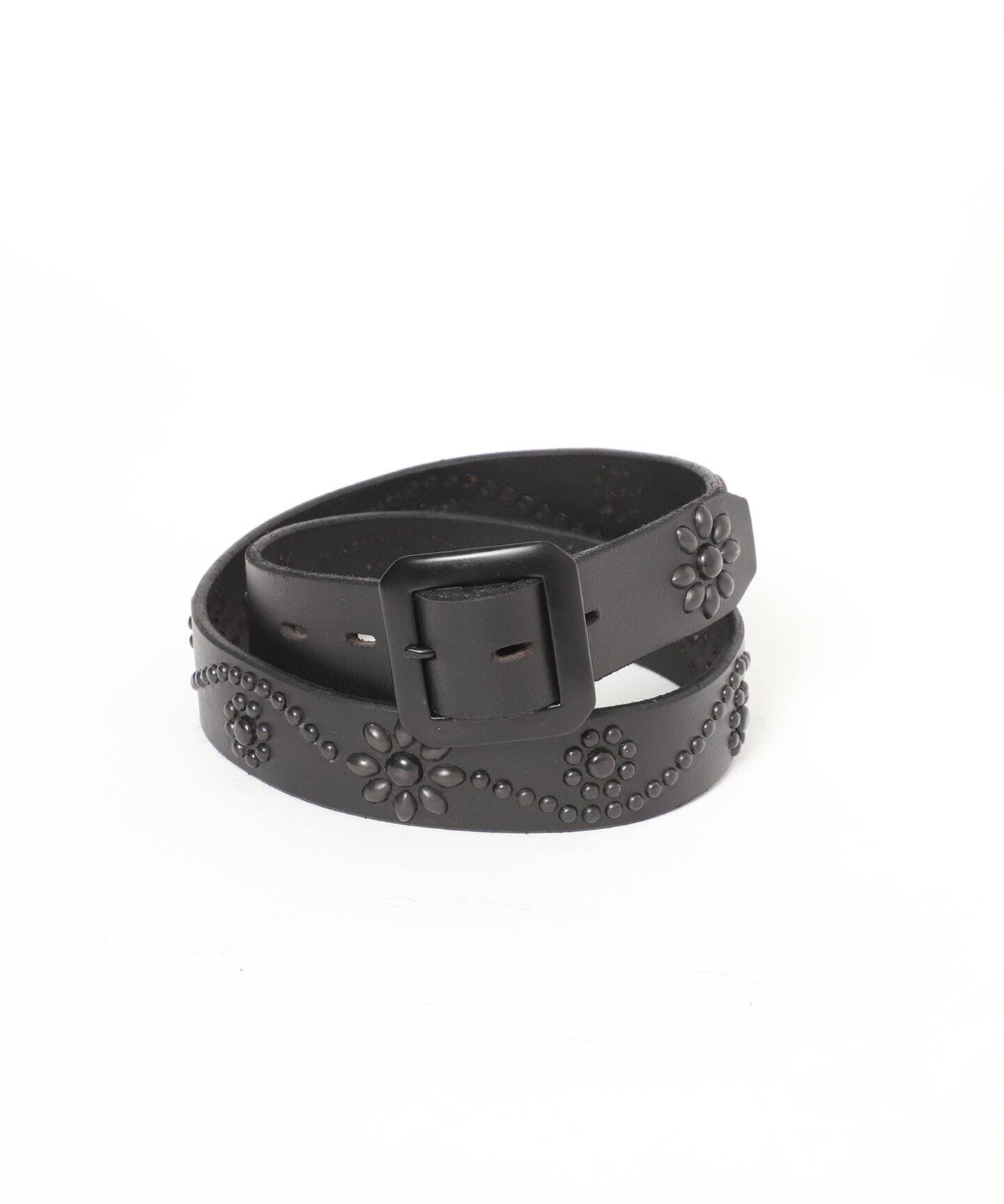 □HTC（エイチティーシー） □10000 STUDS ひかれ DELUXE BELT