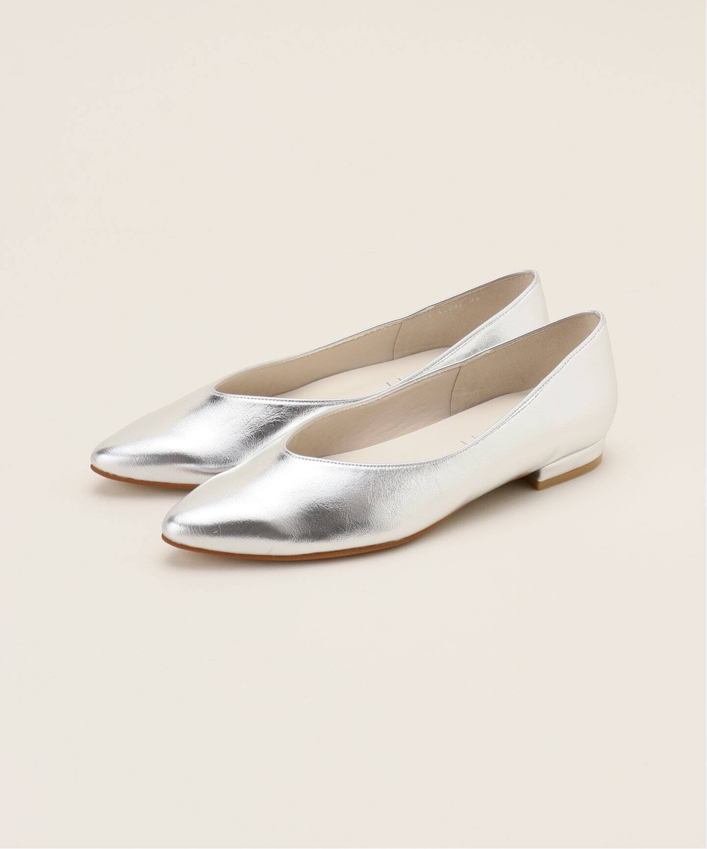 【新品】LE TALON アーモンドトウ♡フラットシューズ22.5㎝ アーモンドプレーンフラット（フラットシューズ）｜LE TALON（ル