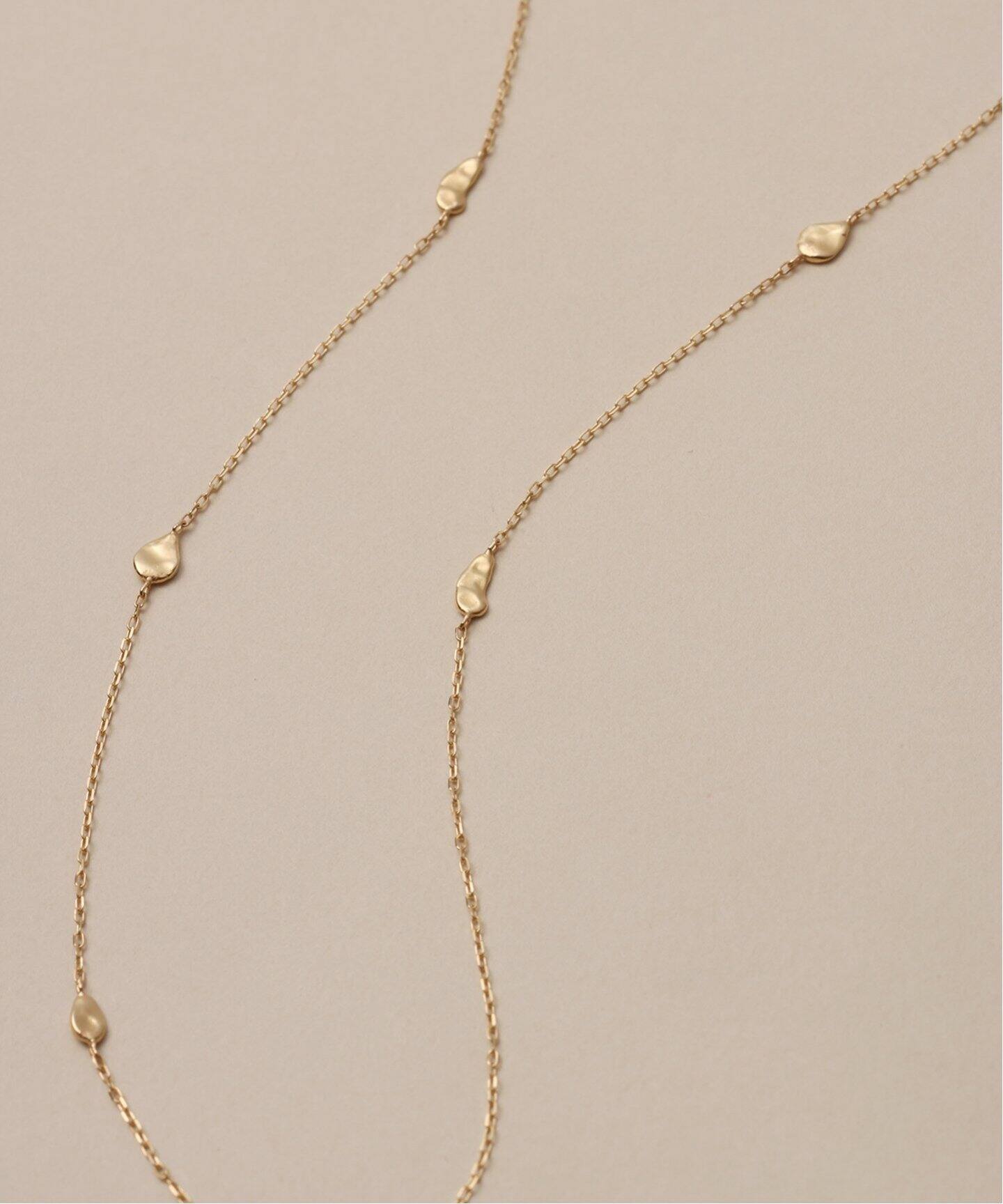 新品Lilas リラ ラフカットクォーツ テクスチャーネックレス K10ゴールド 5角モチーフネックレス K10（ネックレス）｜Lilas（リラ）の通販