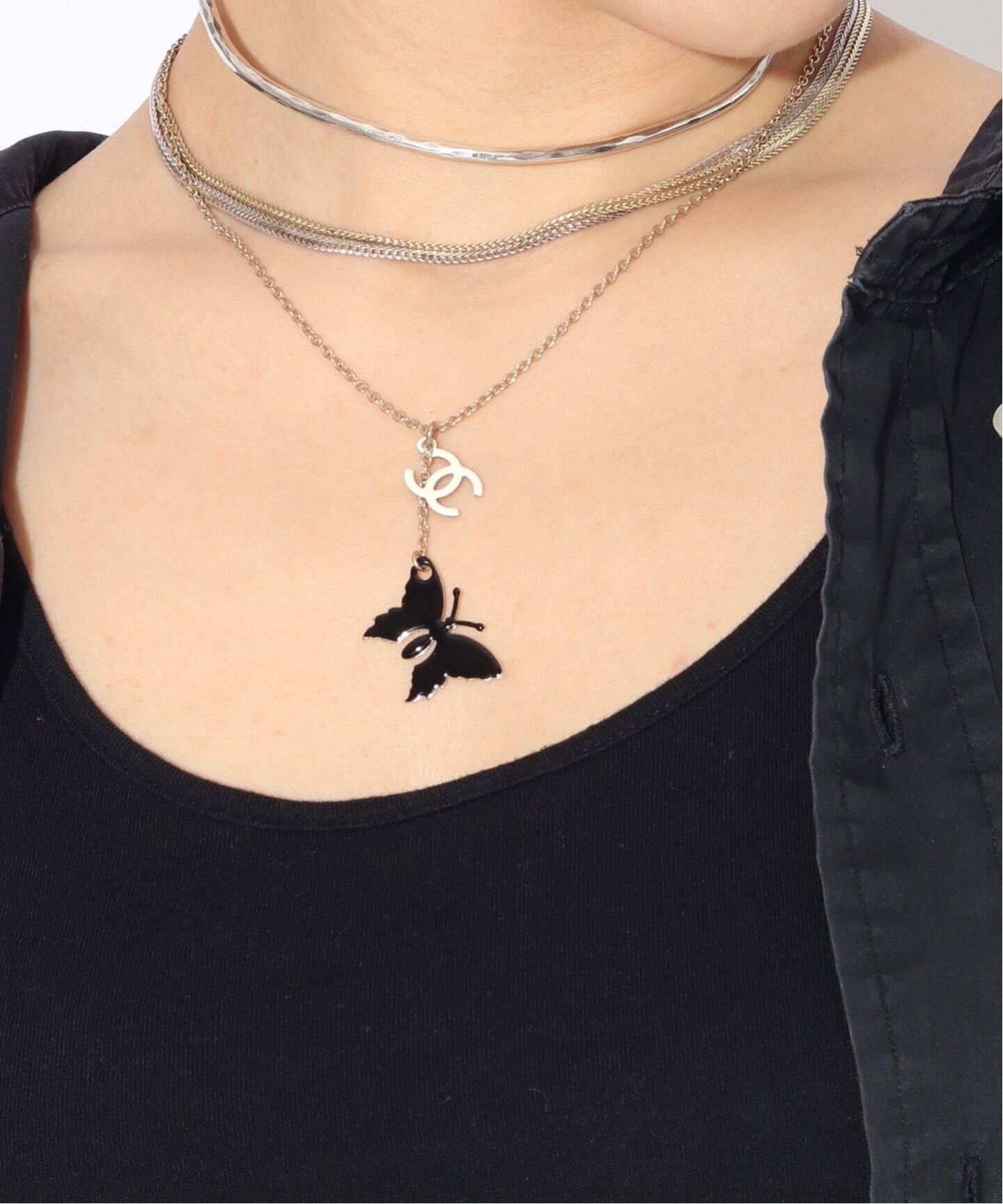 VINTAGE CHANEL/シャネル】Necklace logo butterfly（ネックレス