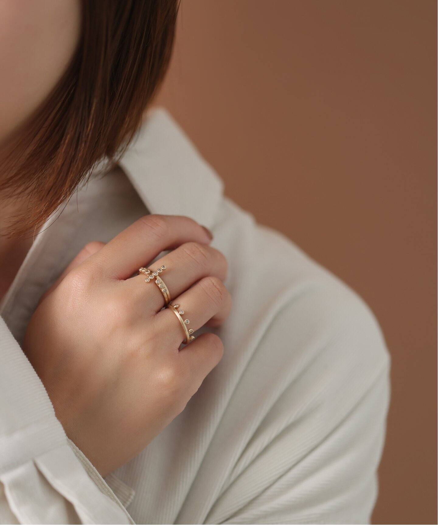 ブラウンダイヤクロスリング K10（リング）｜Lilas（リラ）の通販  